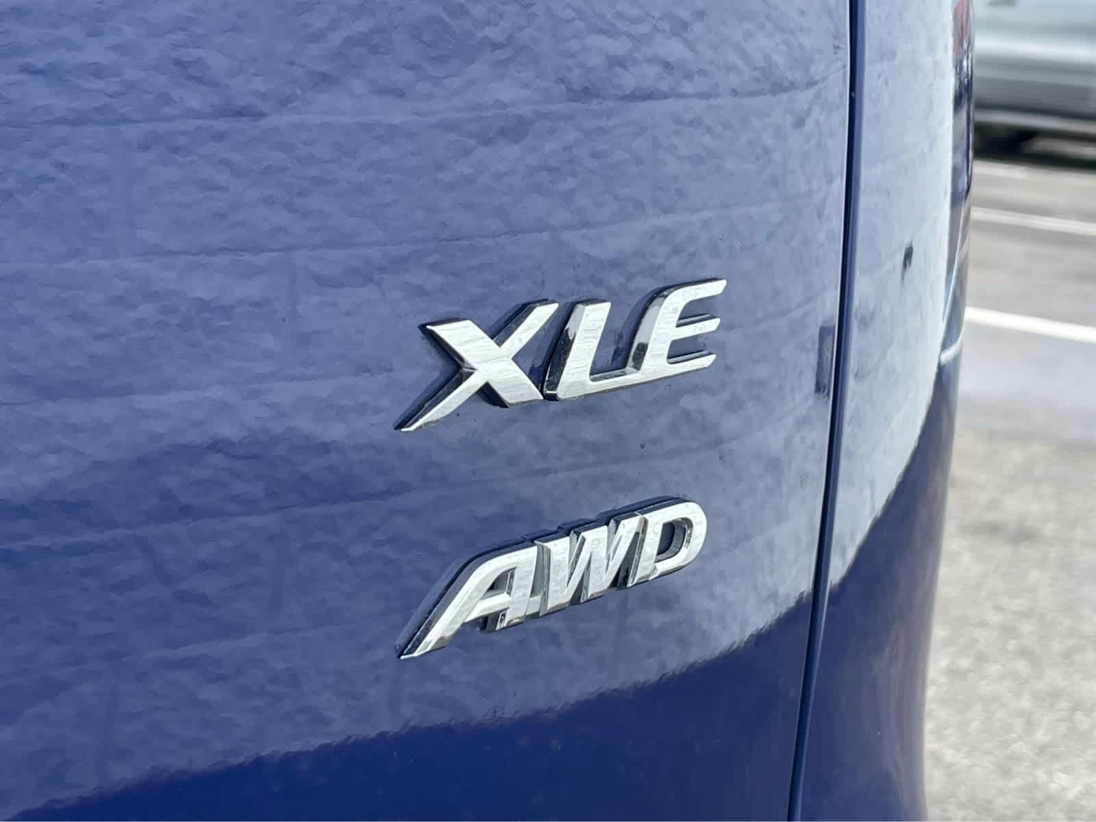 Thumbnail: 2023 Toyota Corolla Cross - 10