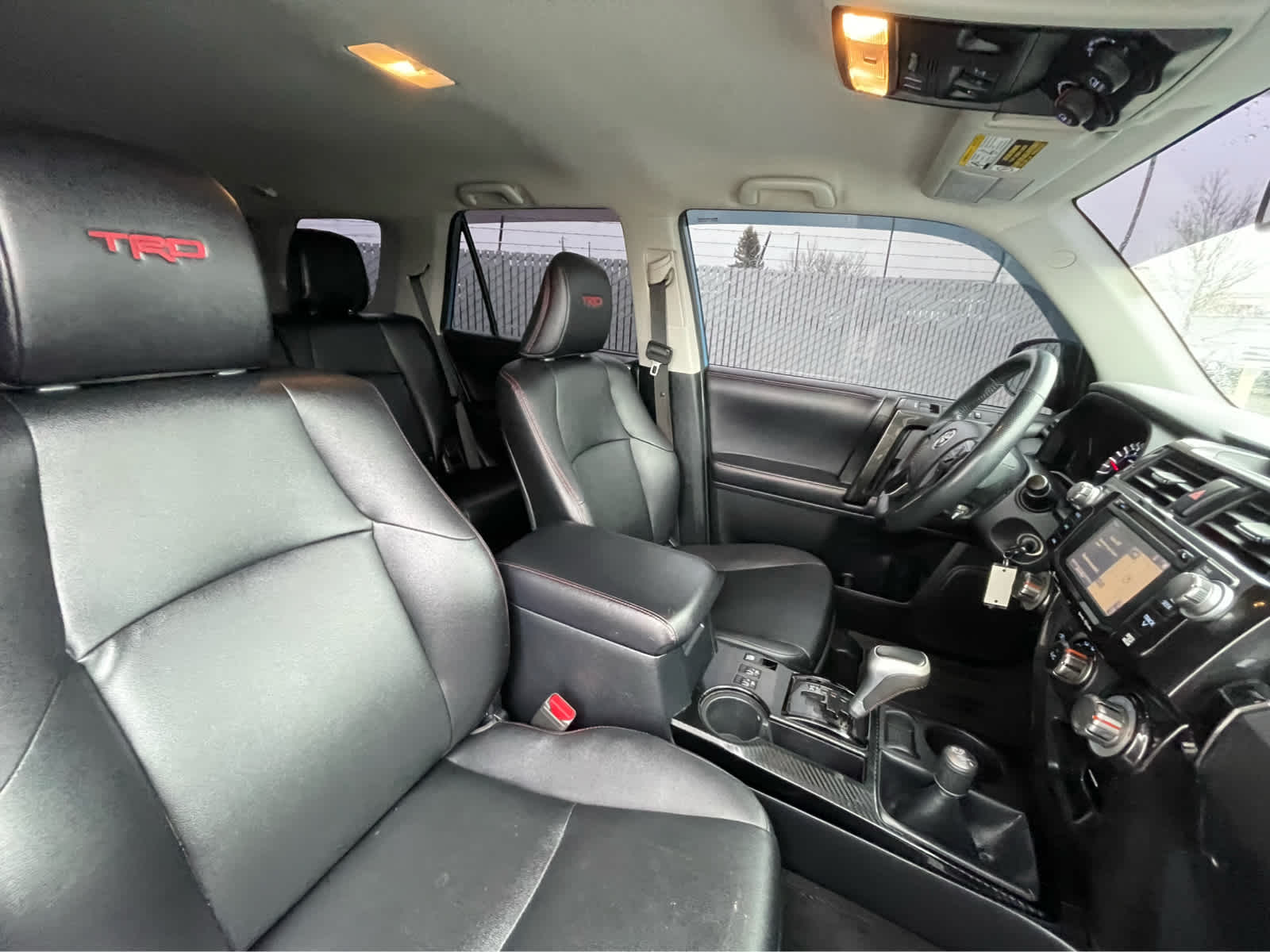 Thumbnail: 2018 Toyota 4Runner - 28