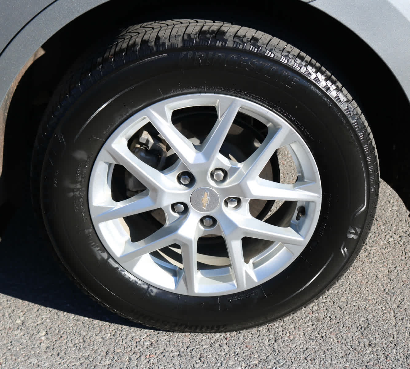 Thumbnail: 2024 Chevrolet Equinox - 12