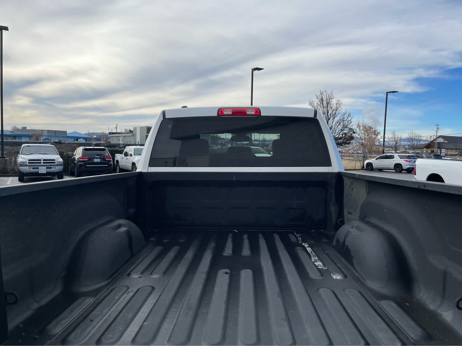 Thumbnail: 2019 RAM 1500 Classic - 11