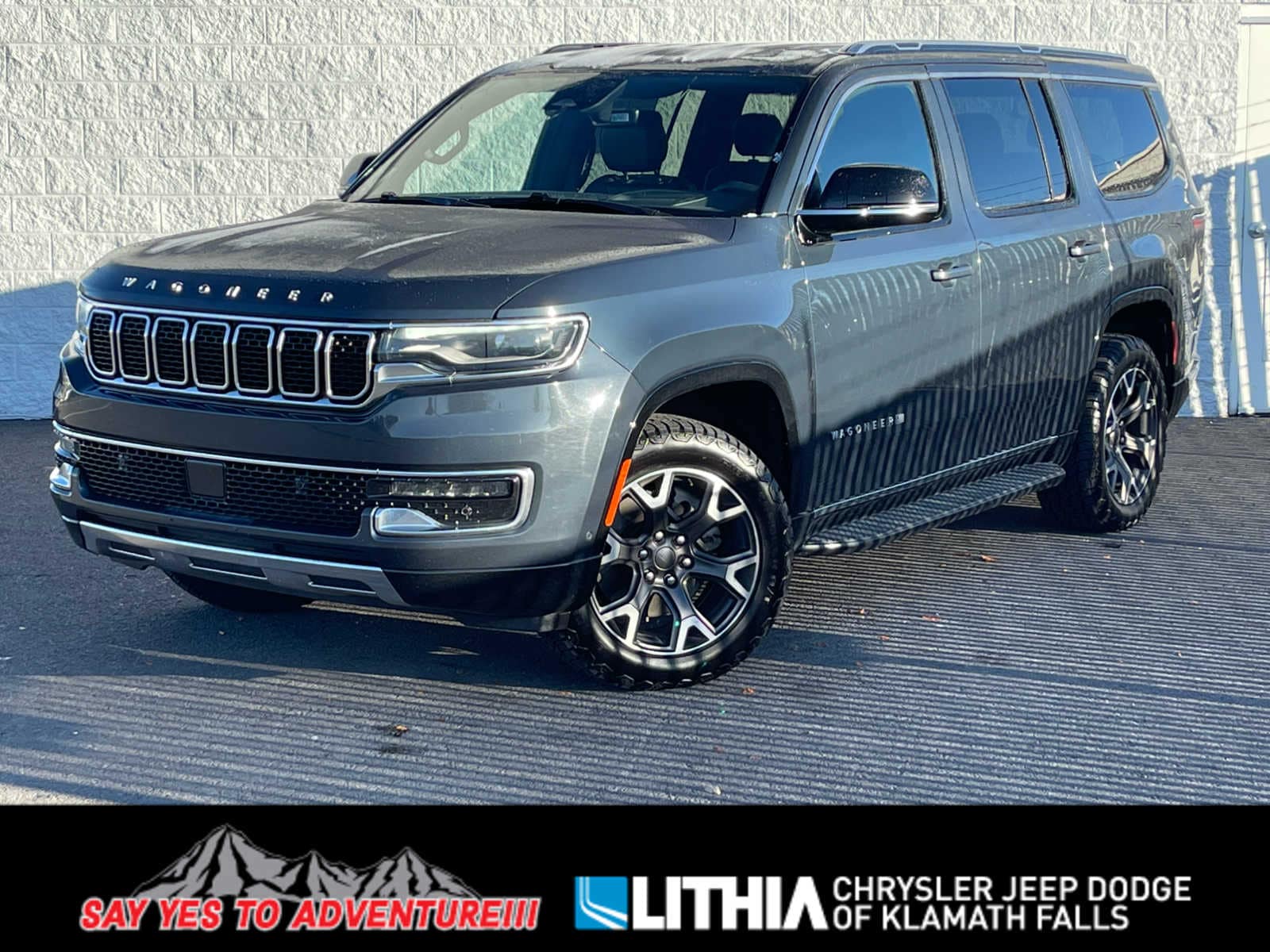 2023 Jeep Wagoneer Series III's photo