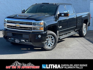 2018 Chevrolet Silverado 3500HD High Country Truck Crew Cab