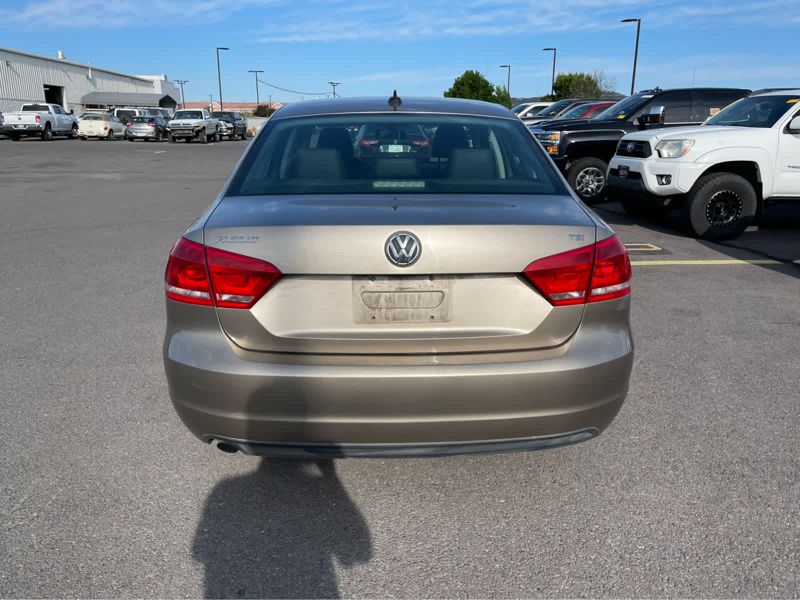 Thumbnail: 2015 Volkswagen Passat - 5