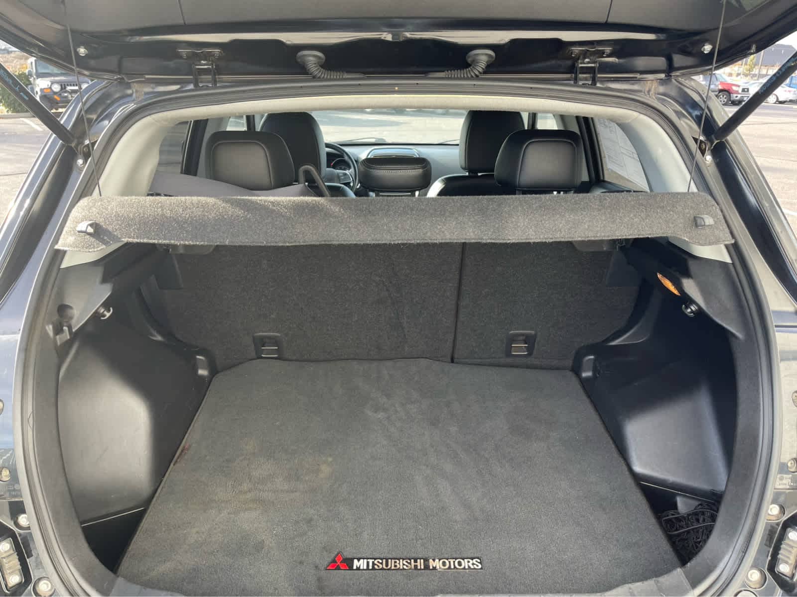 Thumbnail: 2016 Mitsubishi Outlander Sport - 10