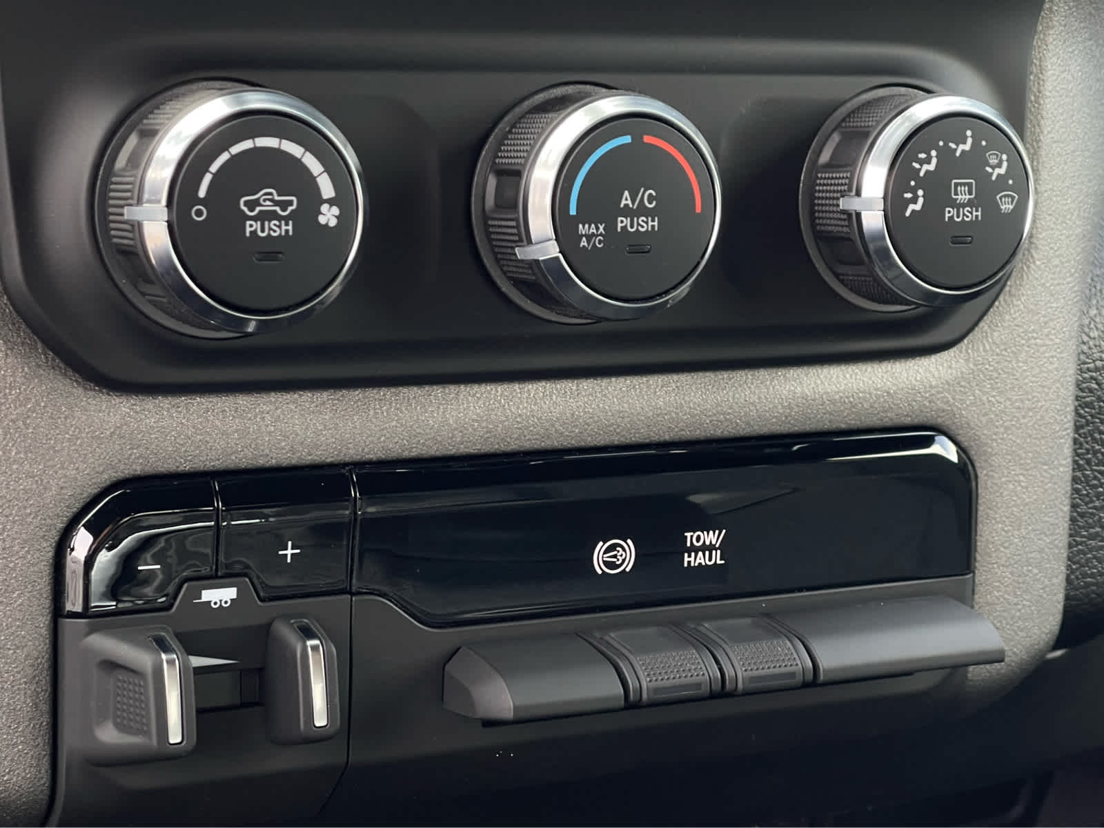 Thumbnail: 2024 RAM 2500 - 18