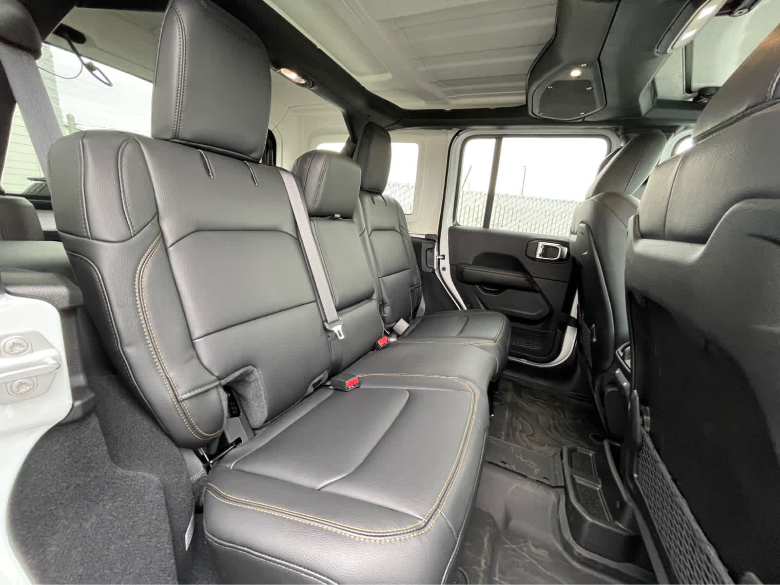 Thumbnail: 2025 Jeep Wrangler - 26