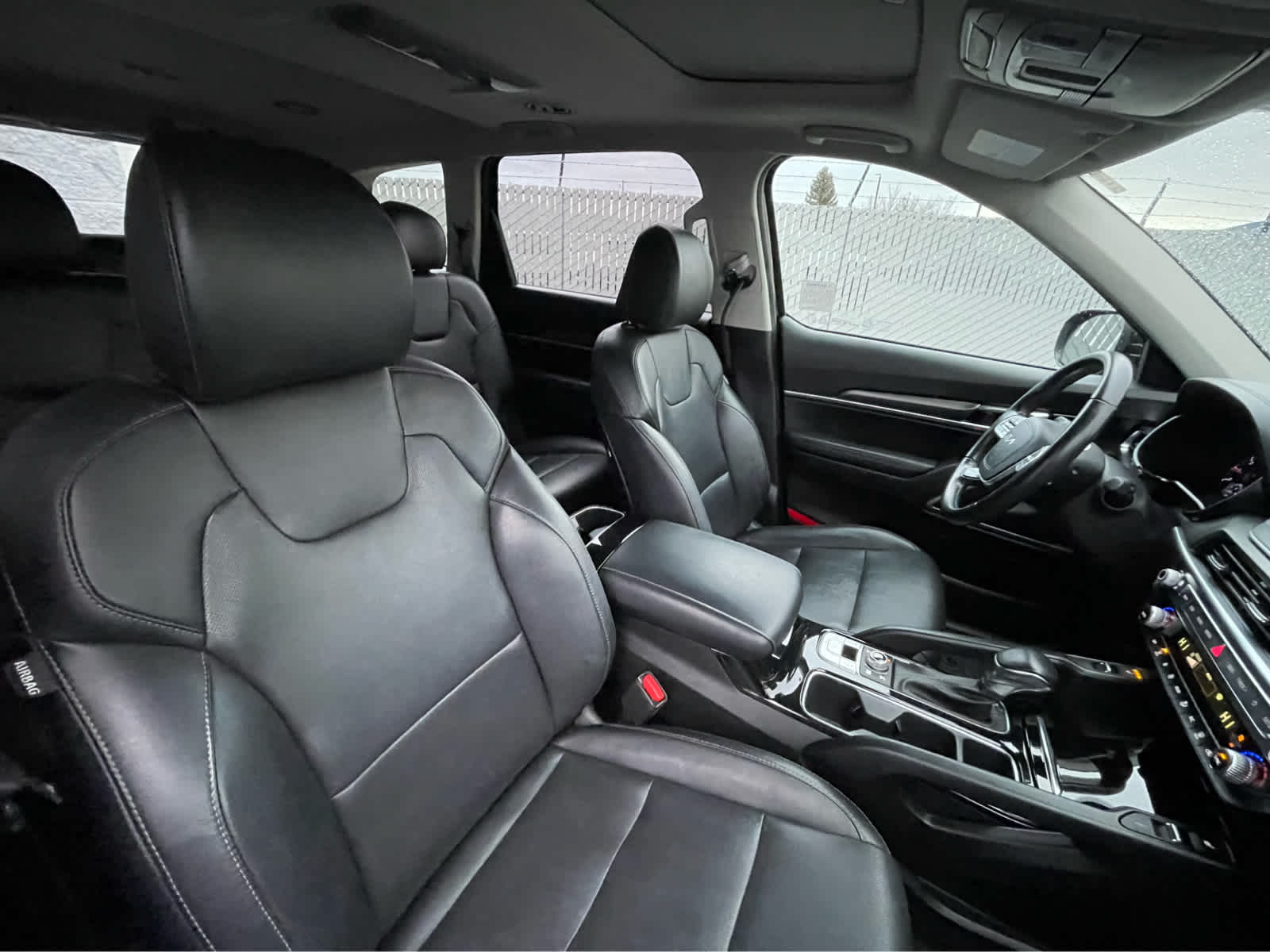 Thumbnail: 2022 Kia Telluride - 27