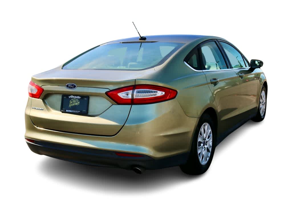 Thumbnail: 2013 Ford Fusion - 6