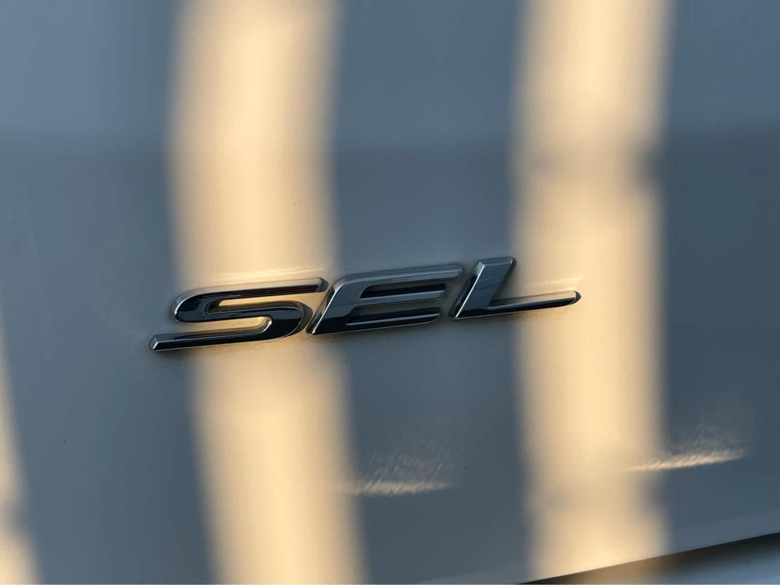 Thumbnail: 2023 Ford Edge - 9