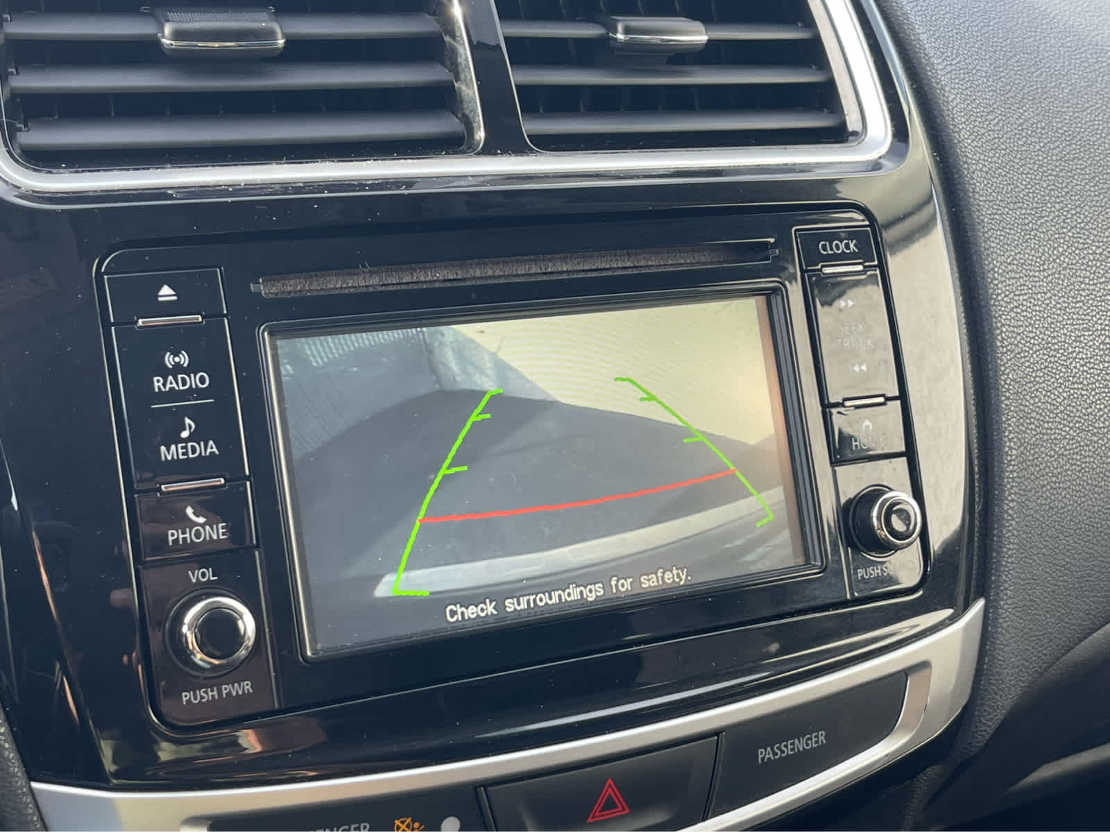 Thumbnail: 2016 Mitsubishi Outlander Sport - 19