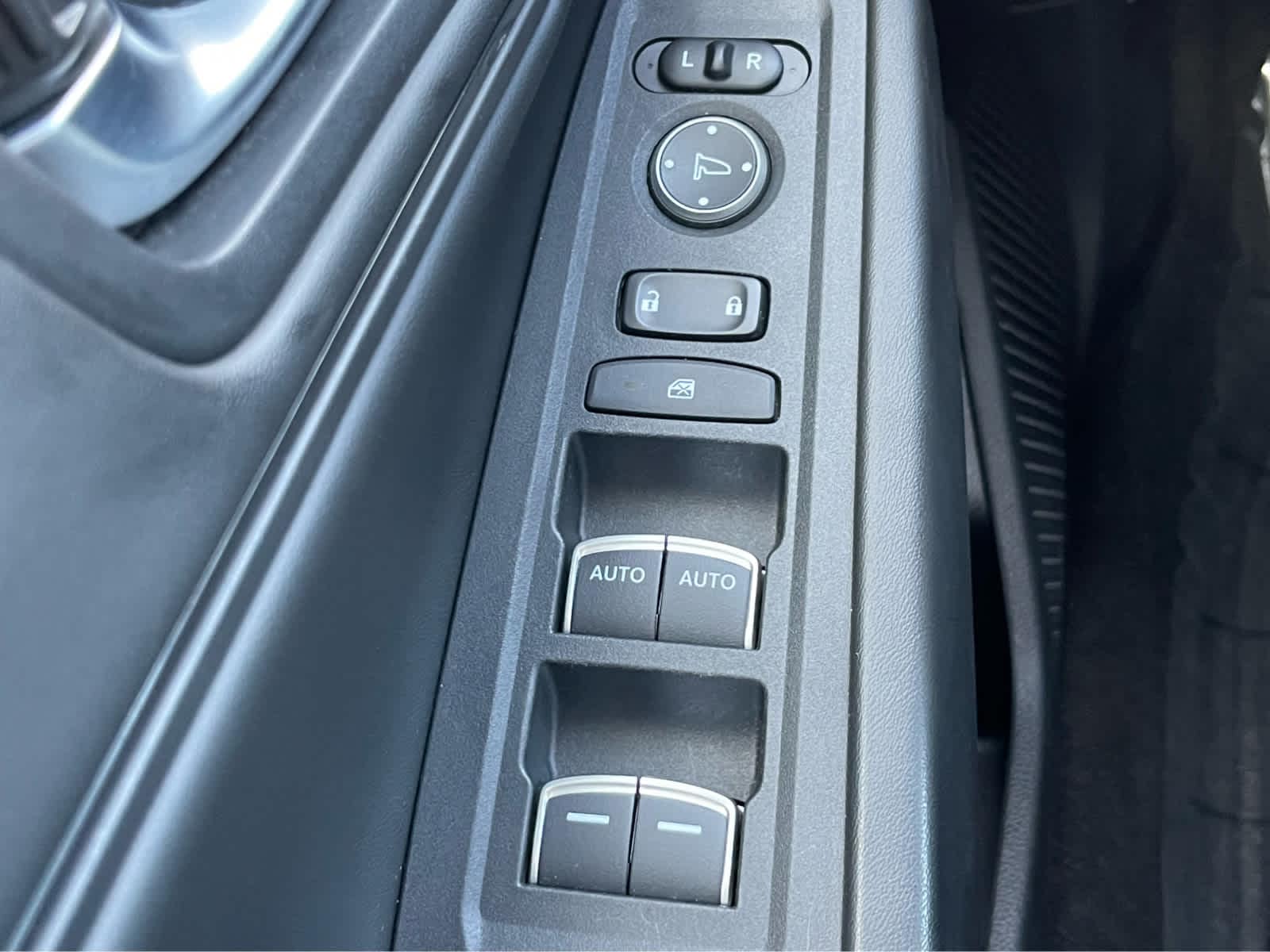 Thumbnail: 2023 Honda Accord - 16