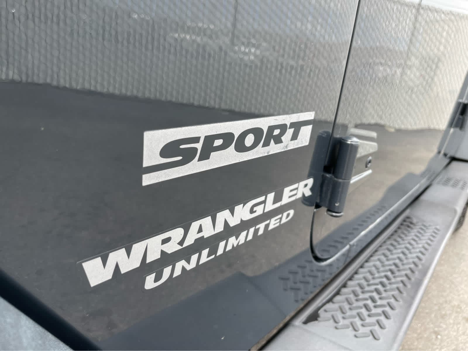 2017 Jeep Wrangler Unlimited Sport 10