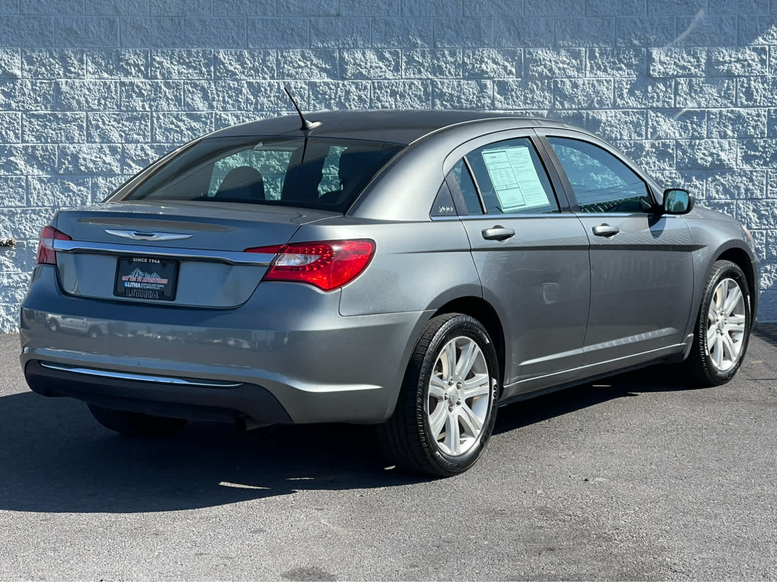 Thumbnail: 2011 Chrysler 200 - 7
