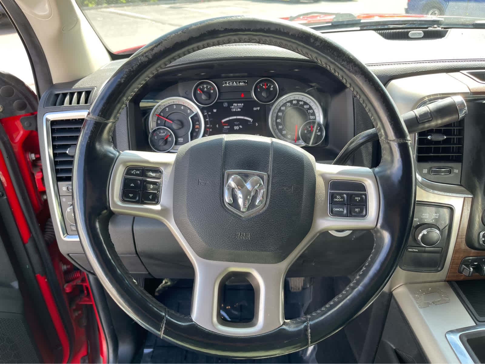 2013 RAM 3500 Laramie 20