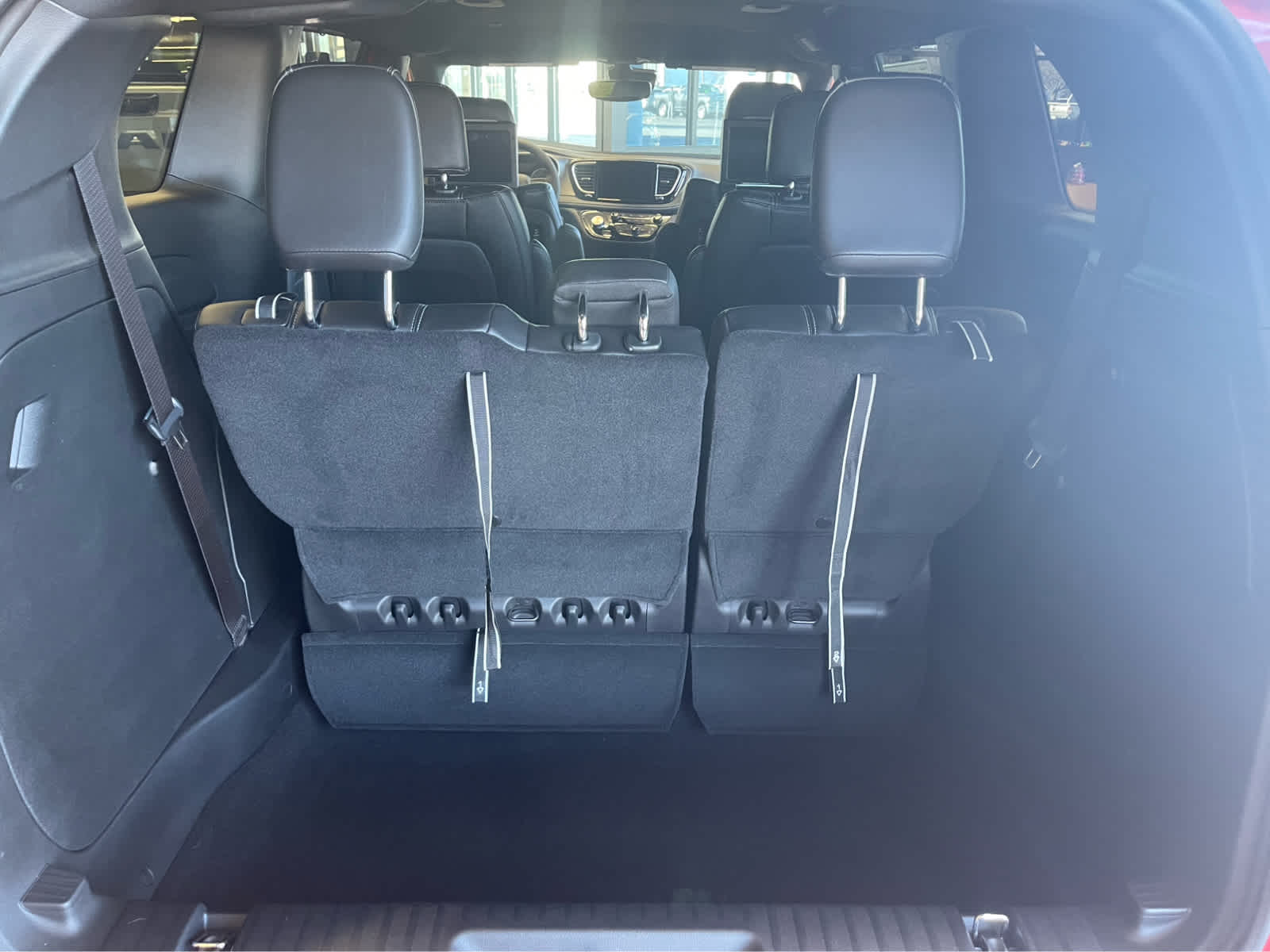 Thumbnail: 2026 Chrysler Pacifica - 11