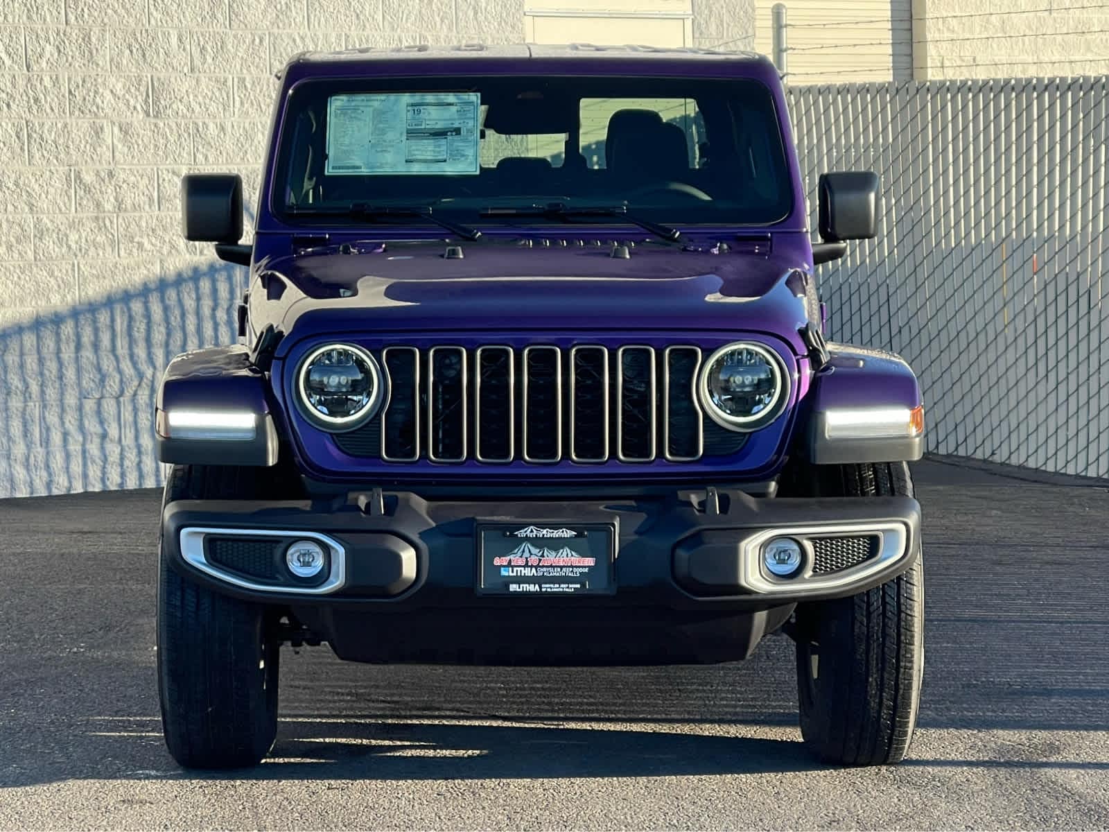 Thumbnail: 2026 Jeep Gladiator - 3