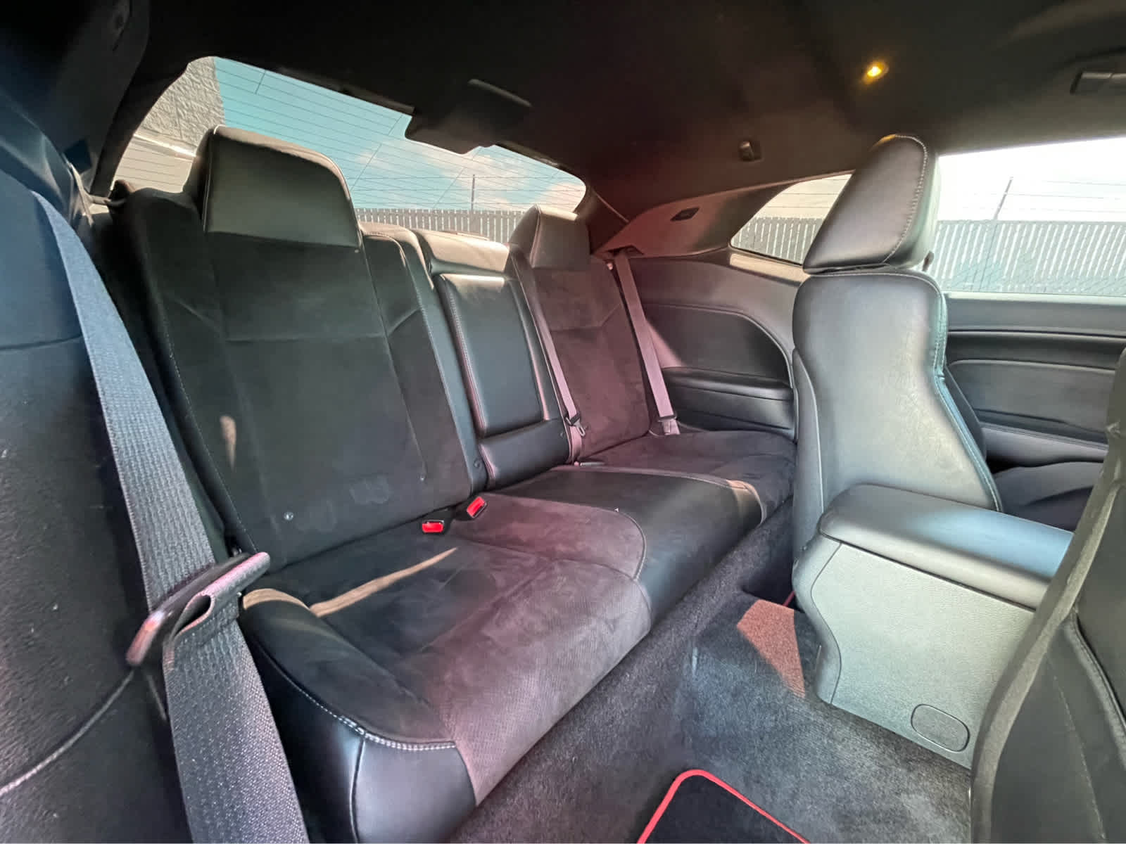 Thumbnail: 2015 Dodge Challenger - 23