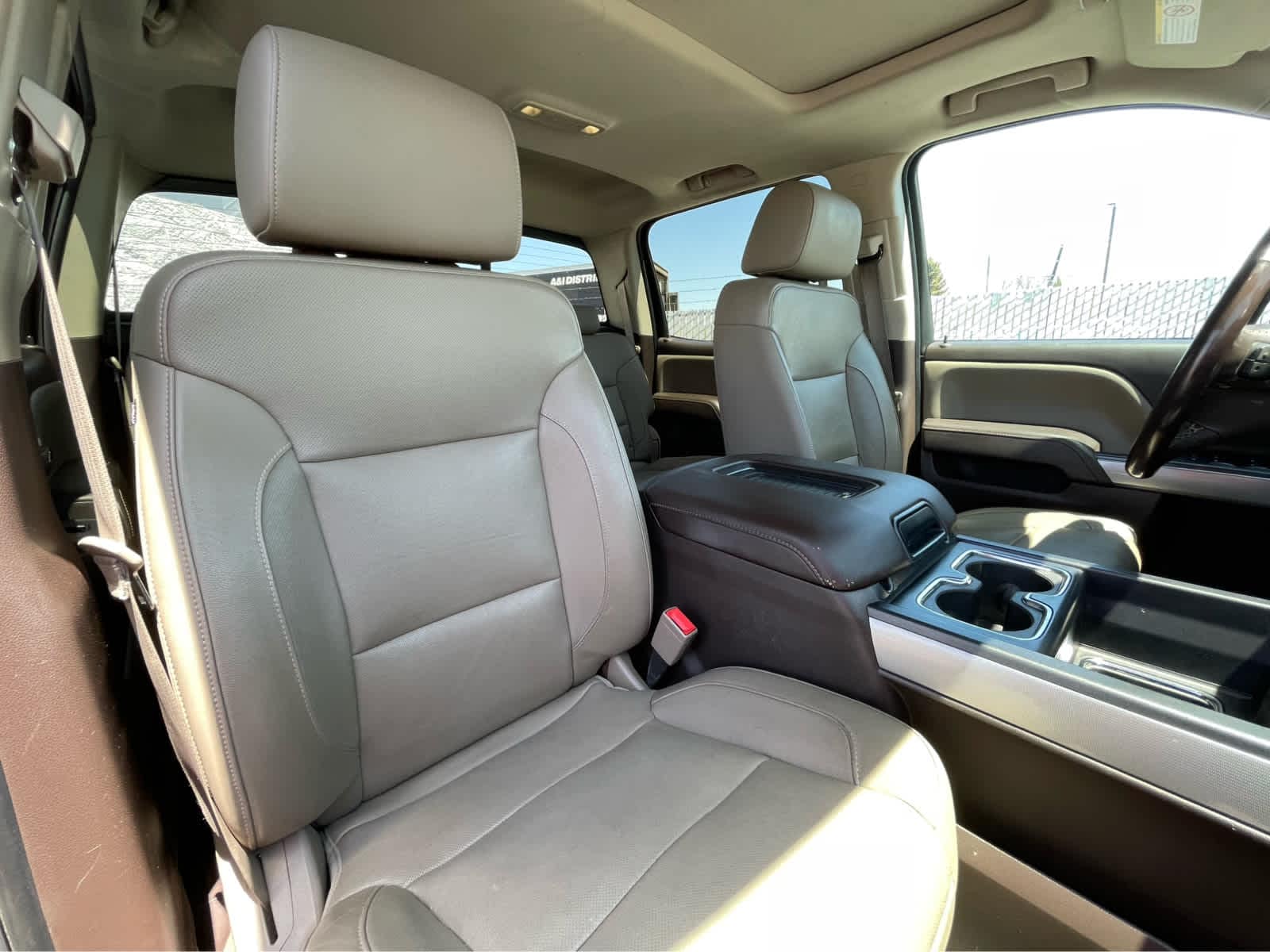 Thumbnail: 2016 Chevrolet Silverado 3500 - 29
