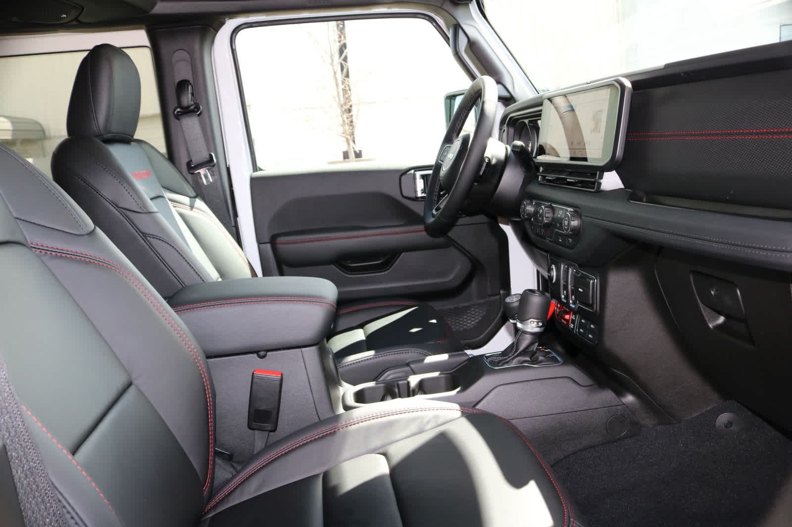 Thumbnail: 2026 Jeep Wrangler - 20