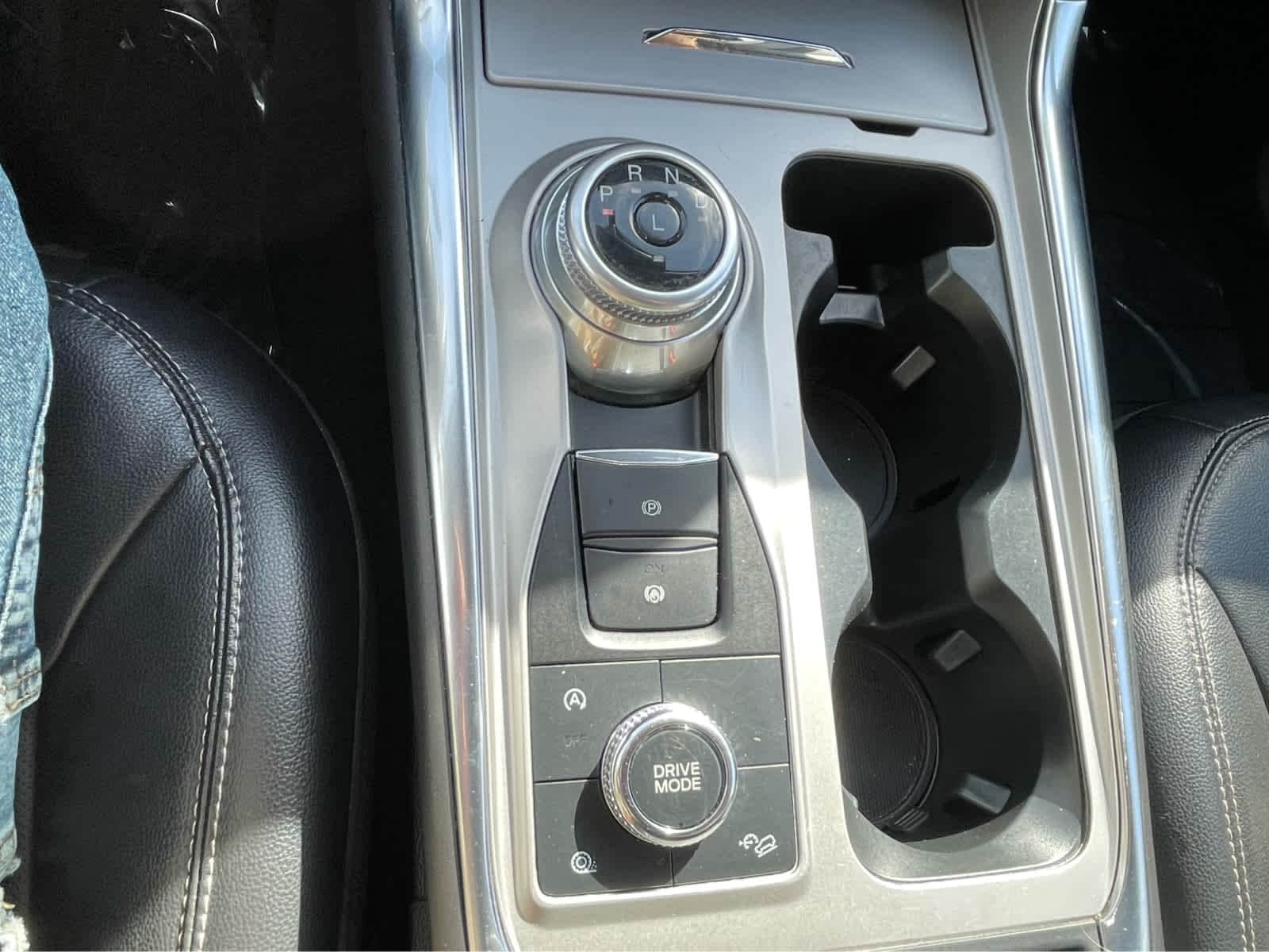 Thumbnail: 2023 Ford Explorer - 17