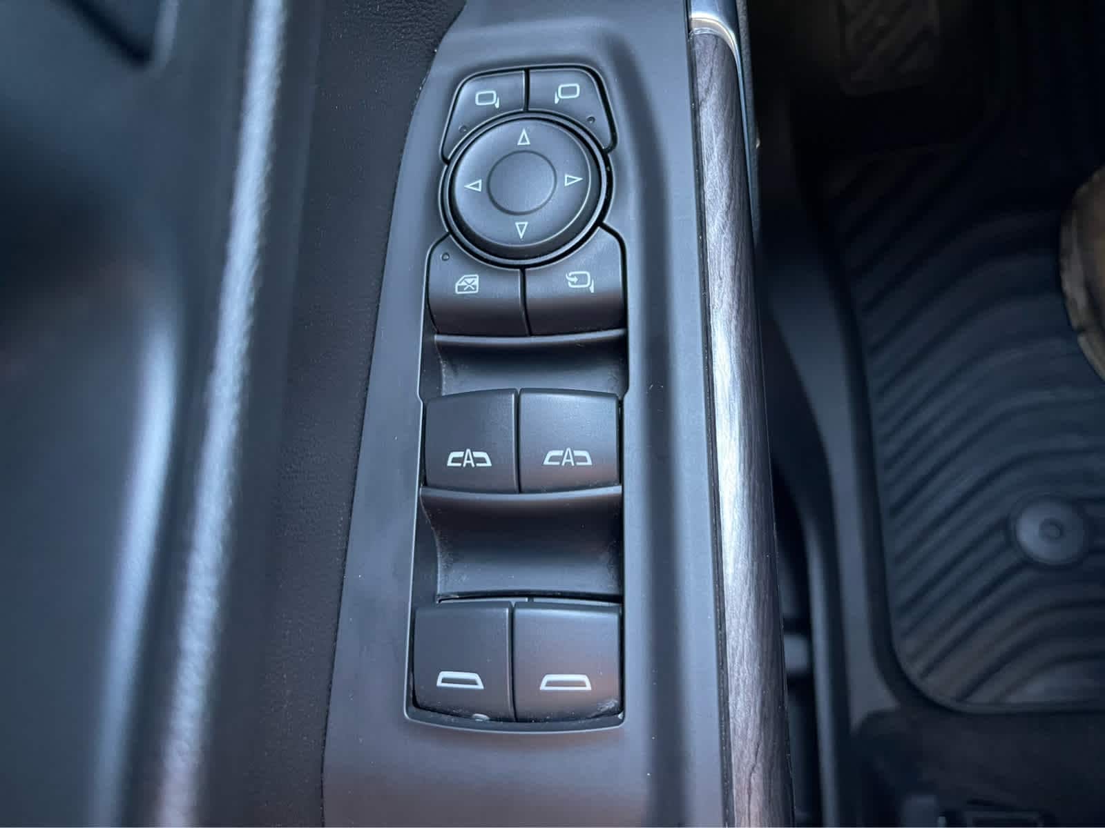 Thumbnail: 2021 Chevrolet Silverado 1500 - 20