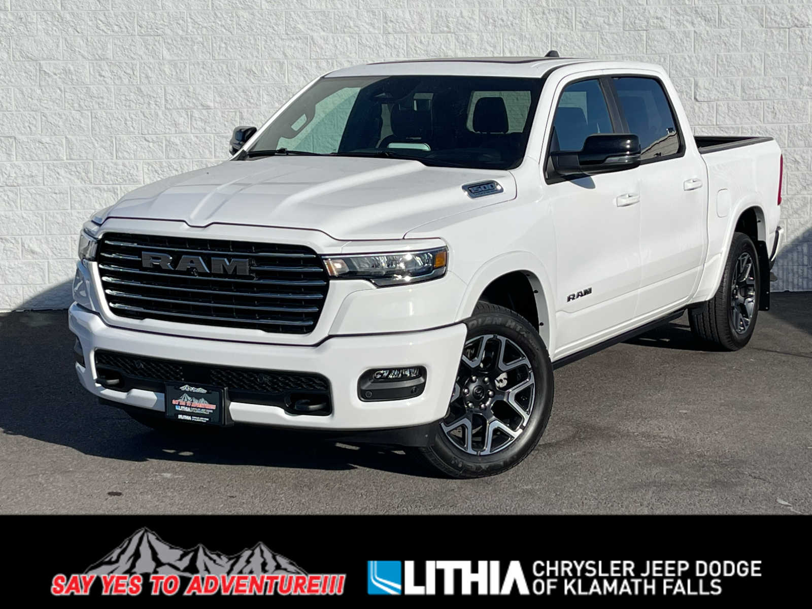 2026 RAM Ram 1500 Pickup Laramie's photo