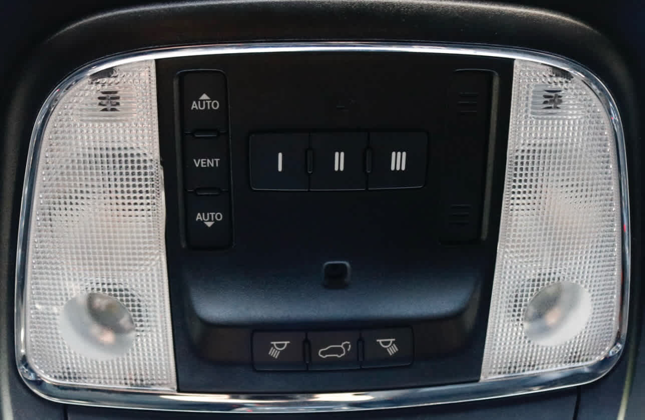 Thumbnail: 2020 Dodge Durango - 17