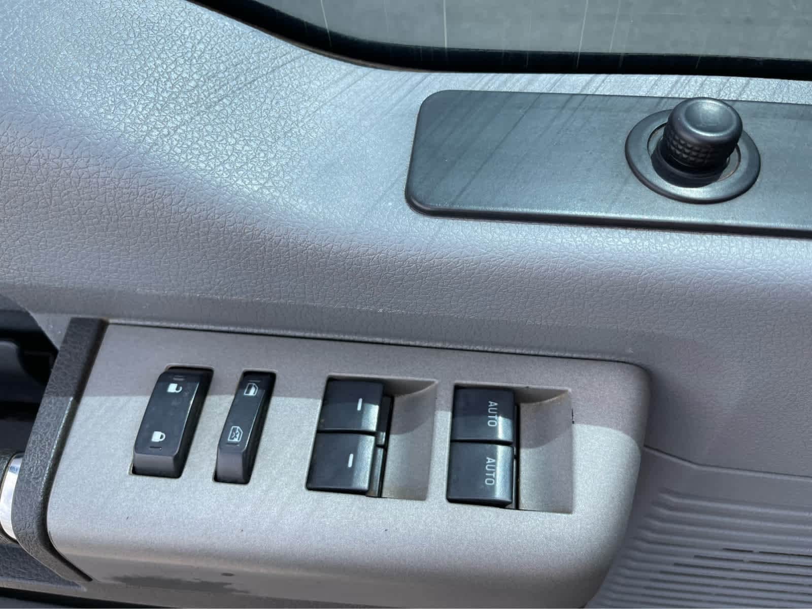 Thumbnail: 2015 Ford F-250 - 21