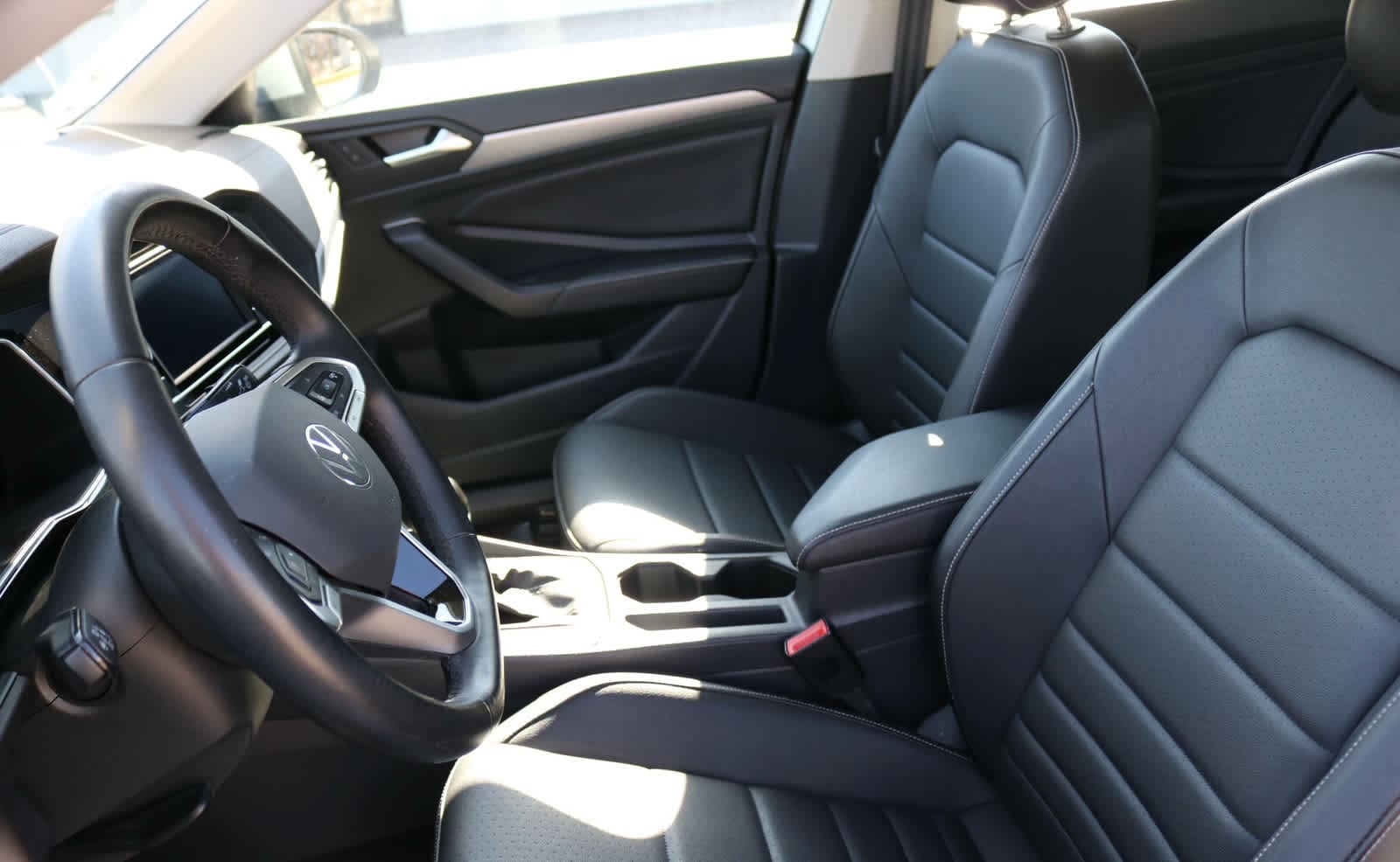 Thumbnail: 2024 Volkswagen Jetta - 26