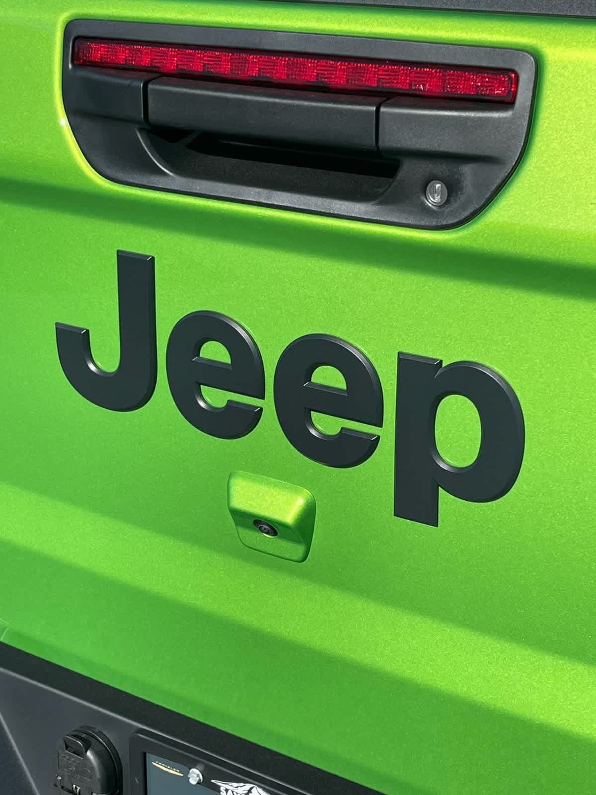 Thumbnail: 2026 Jeep Gladiator - 8