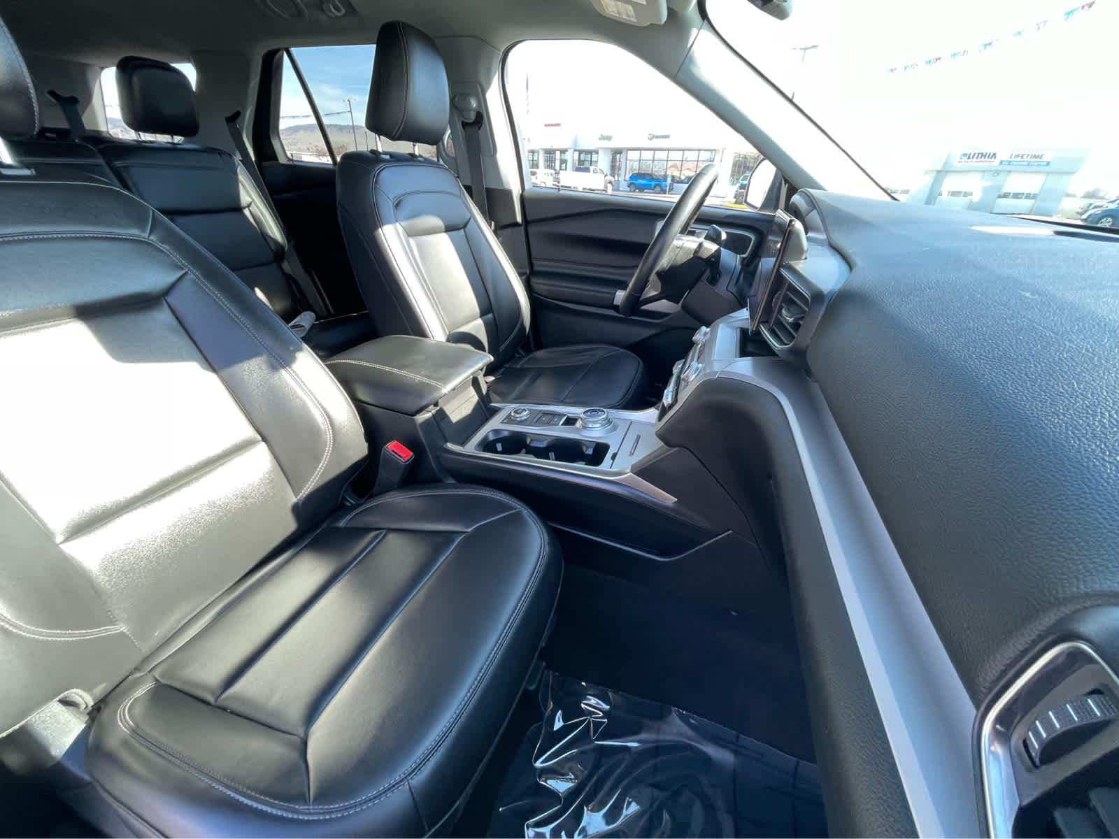 Thumbnail: 2023 Ford Explorer - 20