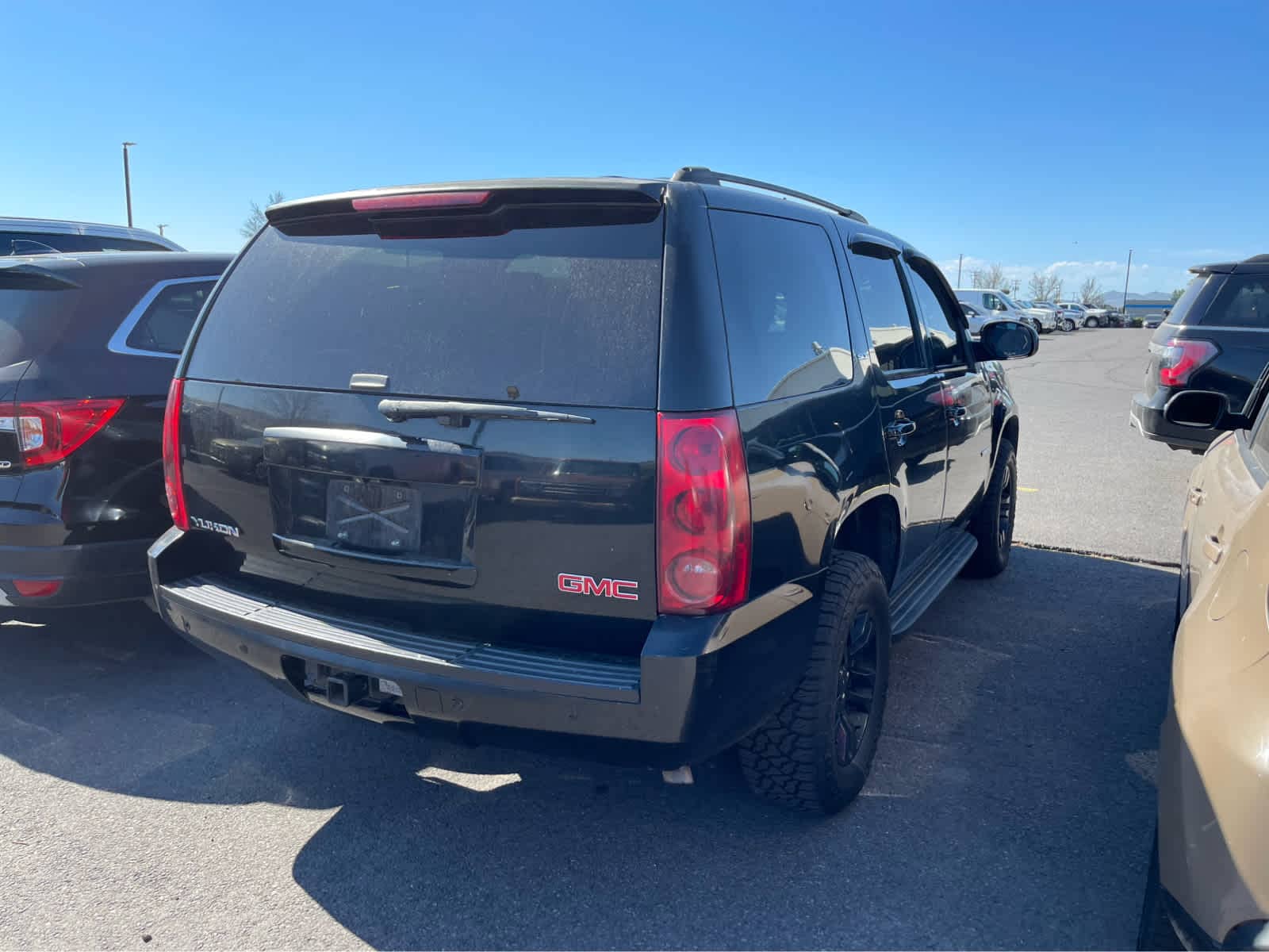 Thumbnail: 2011 GMC Yukon - 4