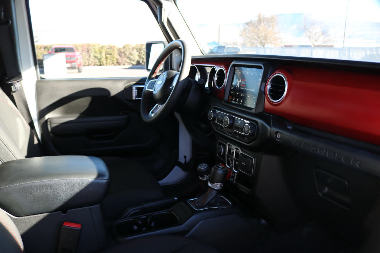 Thumbnail: 2023 Jeep Wrangler - 22