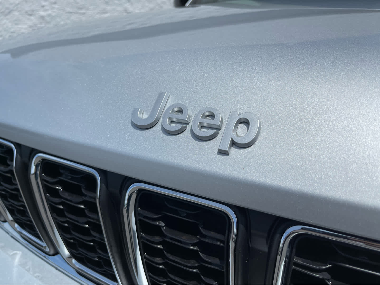 Thumbnail: 2025 Jeep Grand Cherokee - 8
