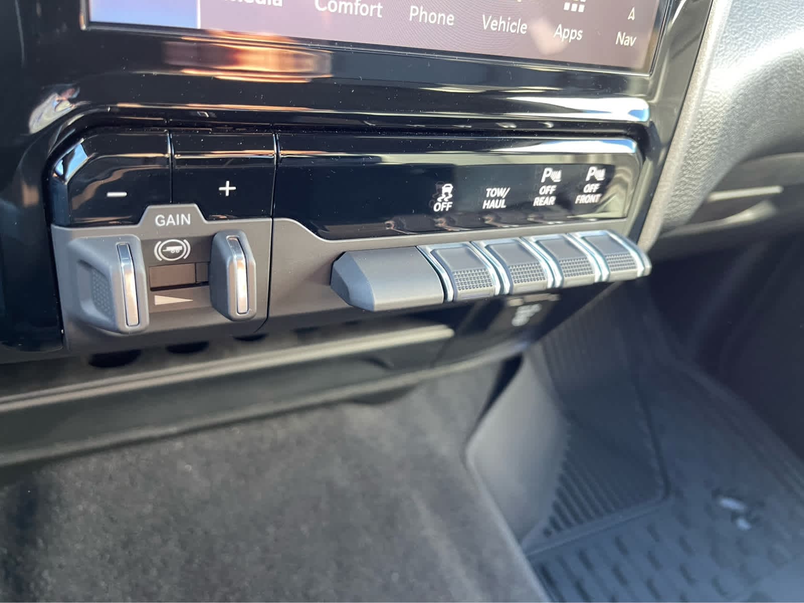 Thumbnail: 2026 RAM 2500 - 16