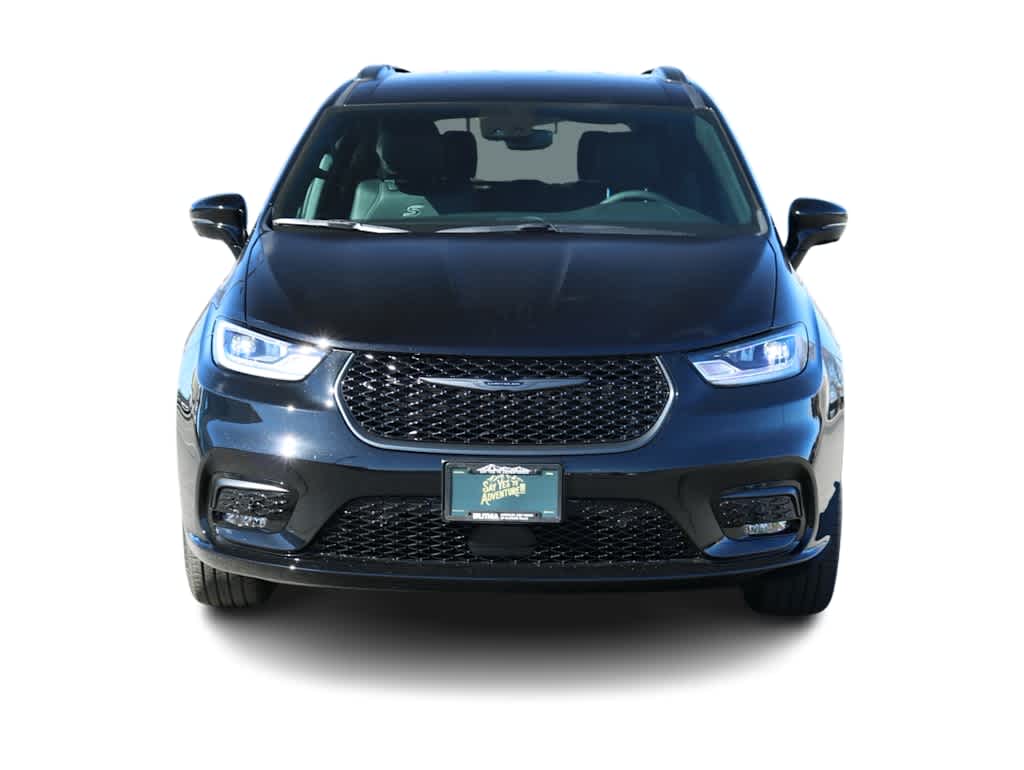 Thumbnail: 2026 Chrysler Pacifica - 2