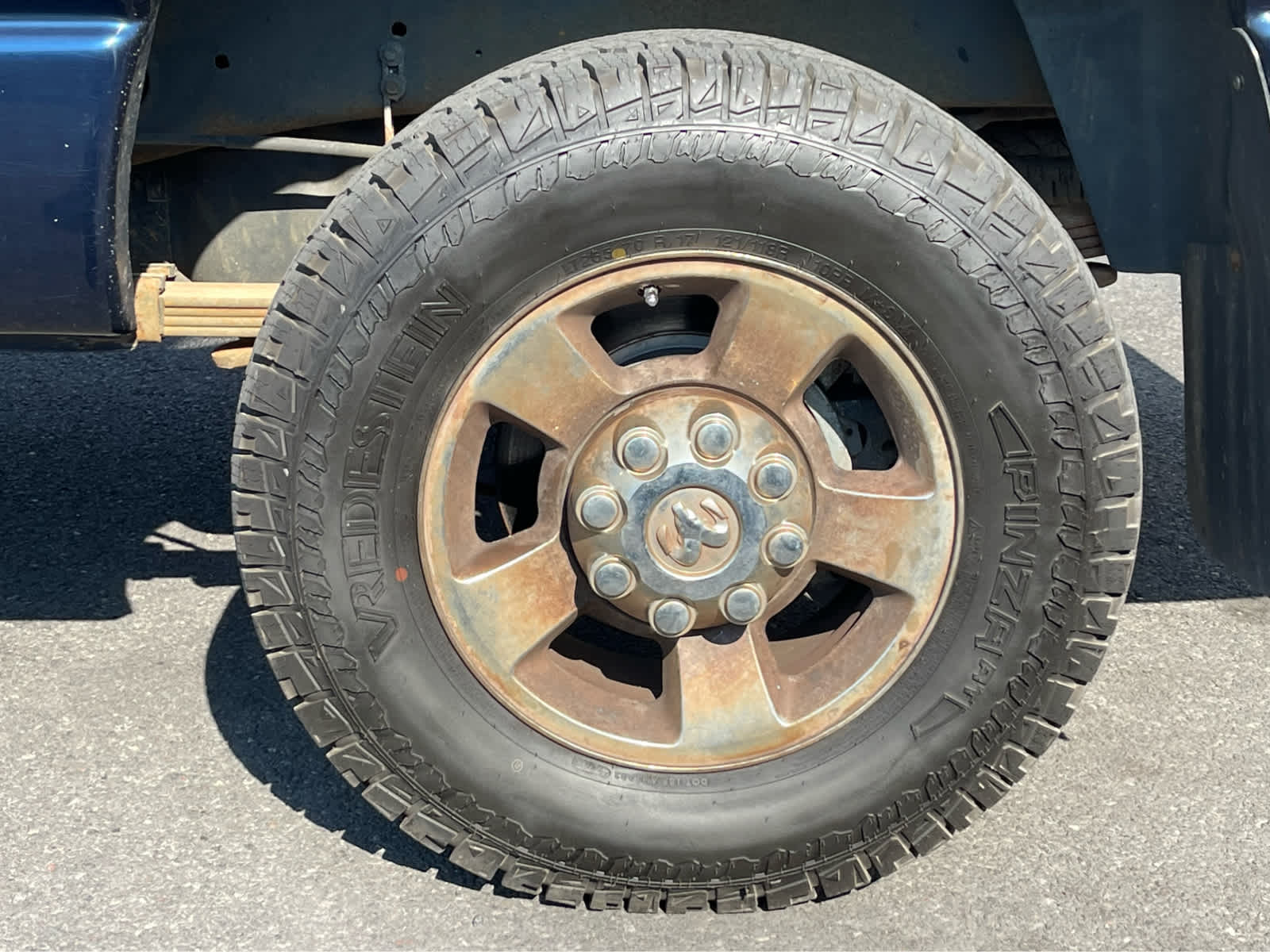 Thumbnail: 2004 Dodge Ram 2500 - 13