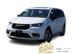 2026 Chrysler Pacifica SELECT AWD Klamath Falls, OR