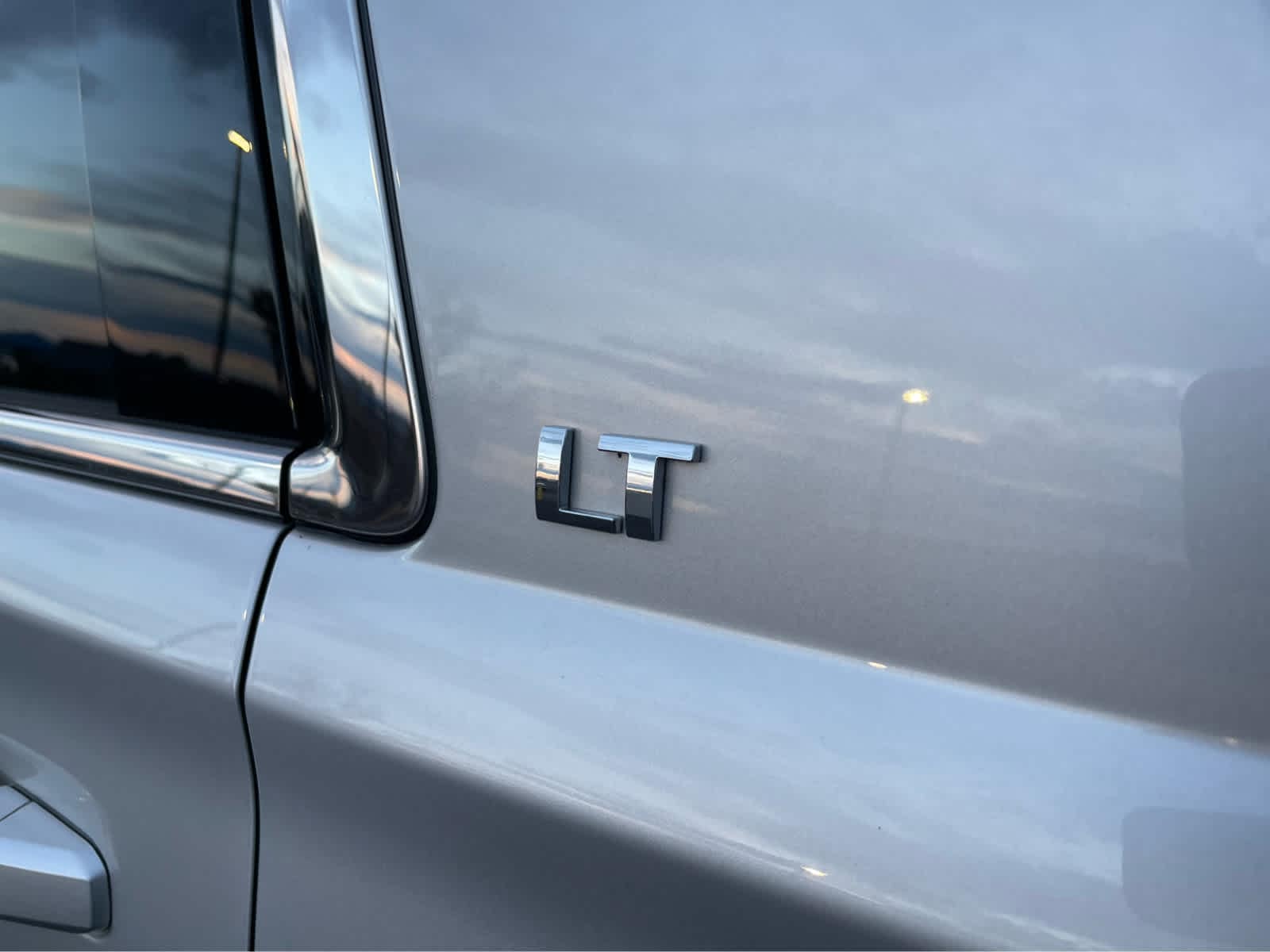 Thumbnail: 2019 Chevrolet Tahoe - 9