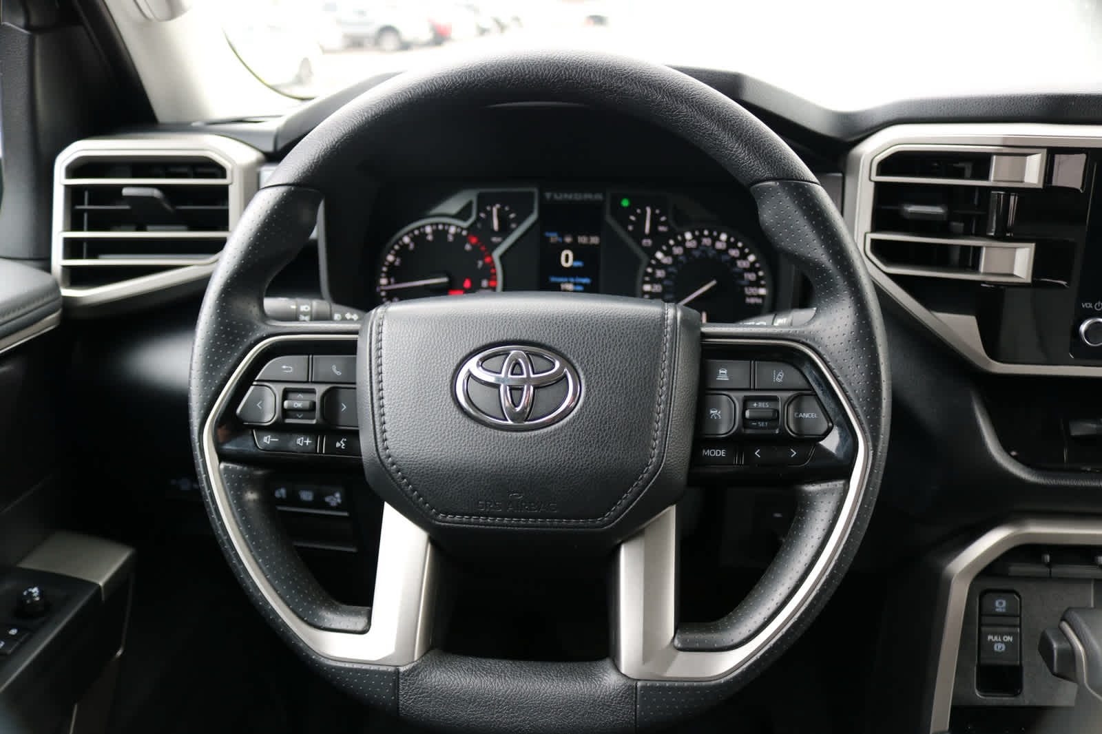 Thumbnail: 2023 Toyota Tundra - 21