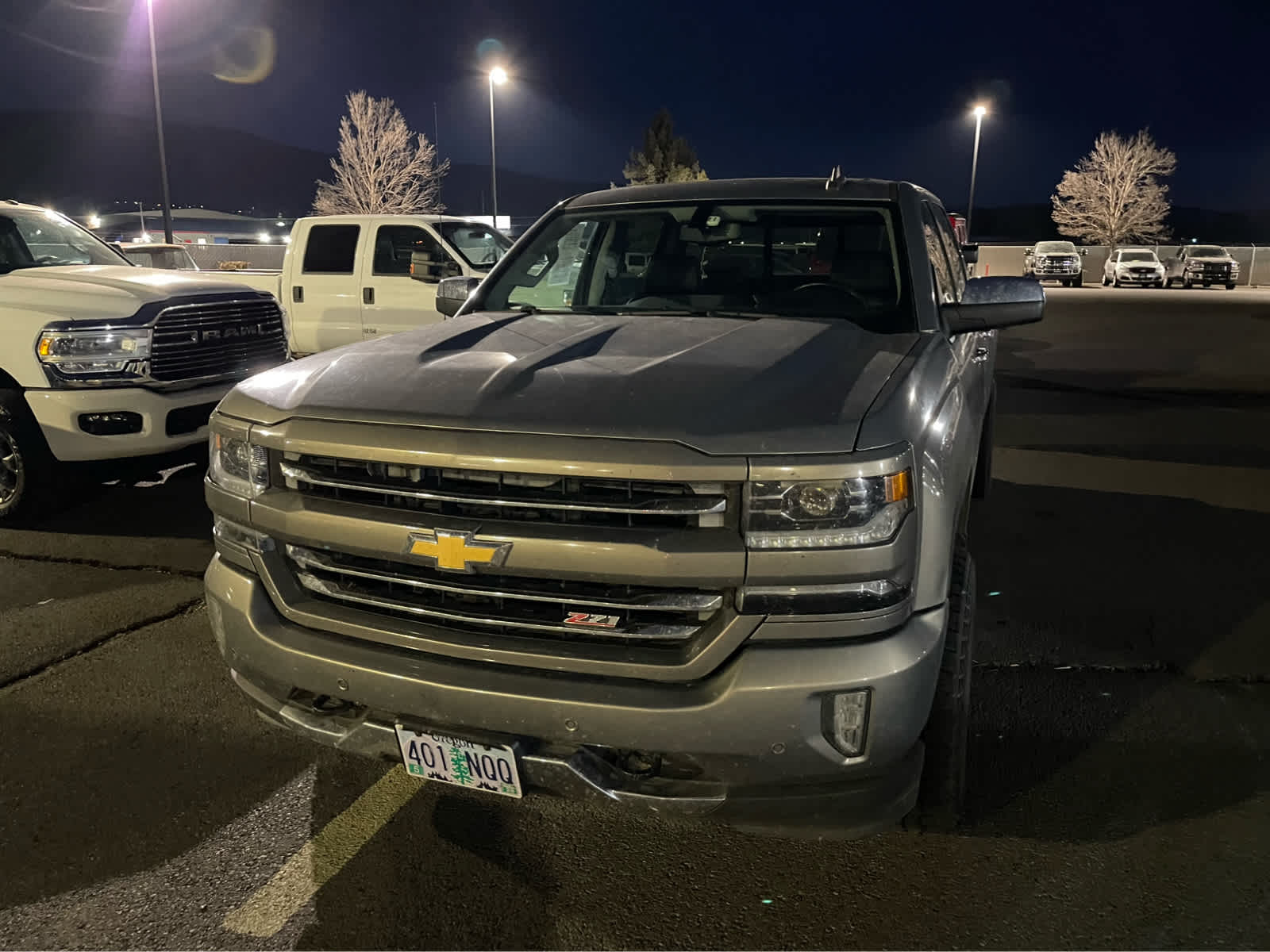 Thumbnail: 2017 Chevrolet Silverado 1500 - 3