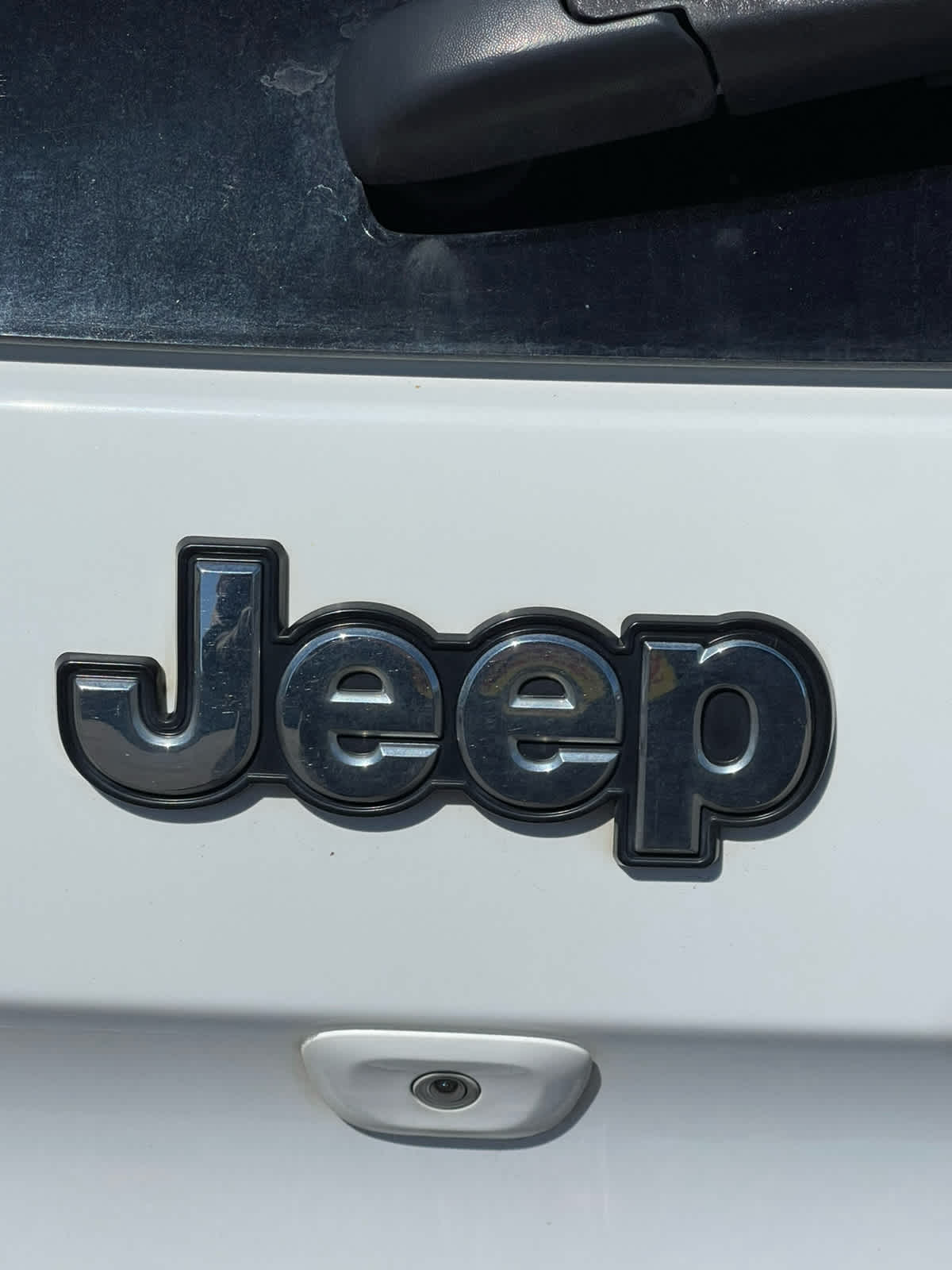 Thumbnail: 2016 Jeep Cherokee - 9