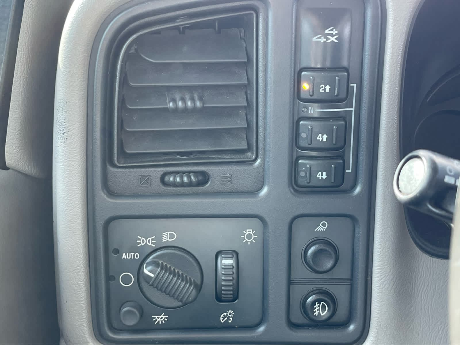 Thumbnail: 2003 Chevrolet Silverado 2500 - 19