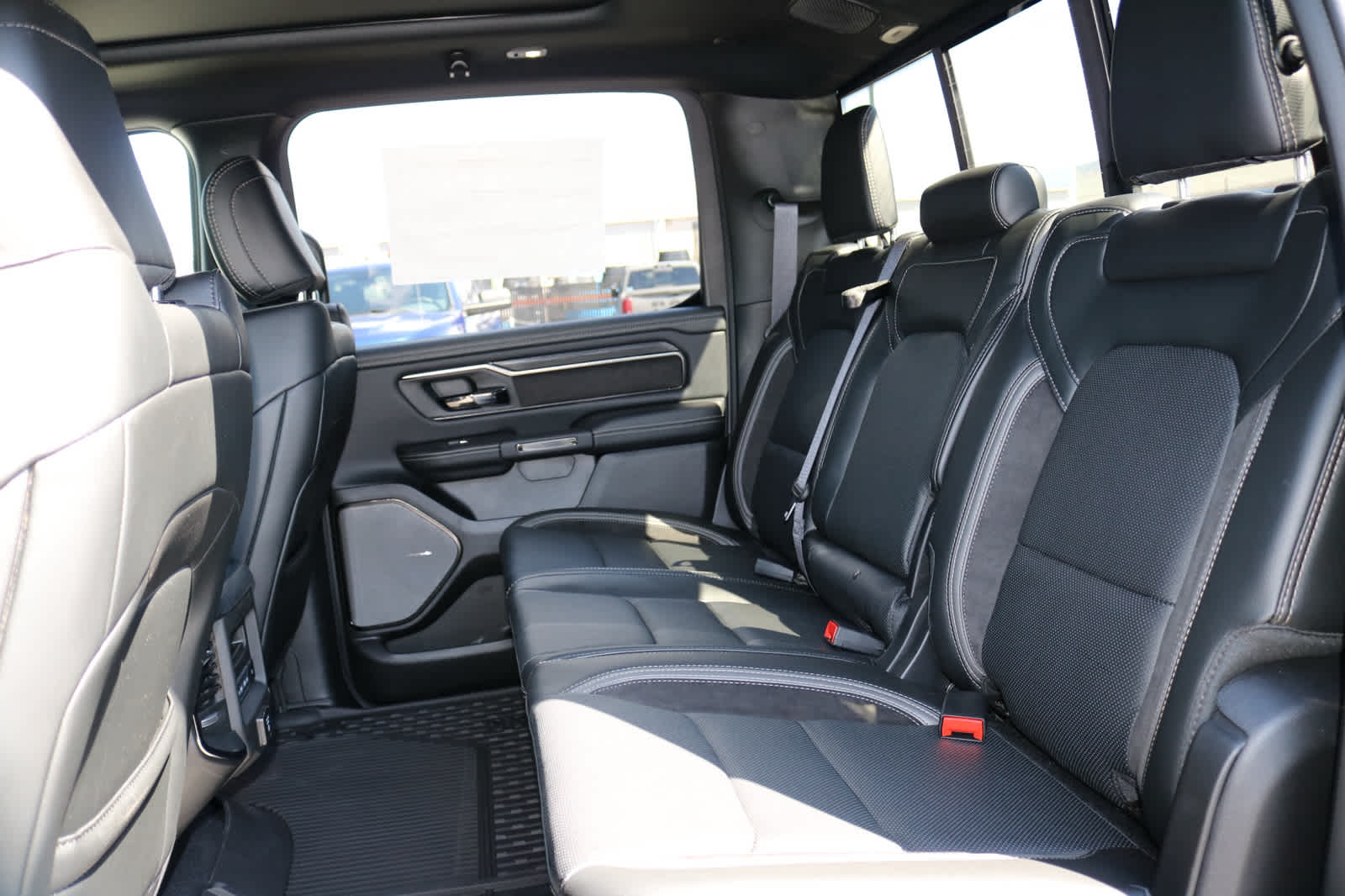 Thumbnail: 2026 RAM 1500 - 29