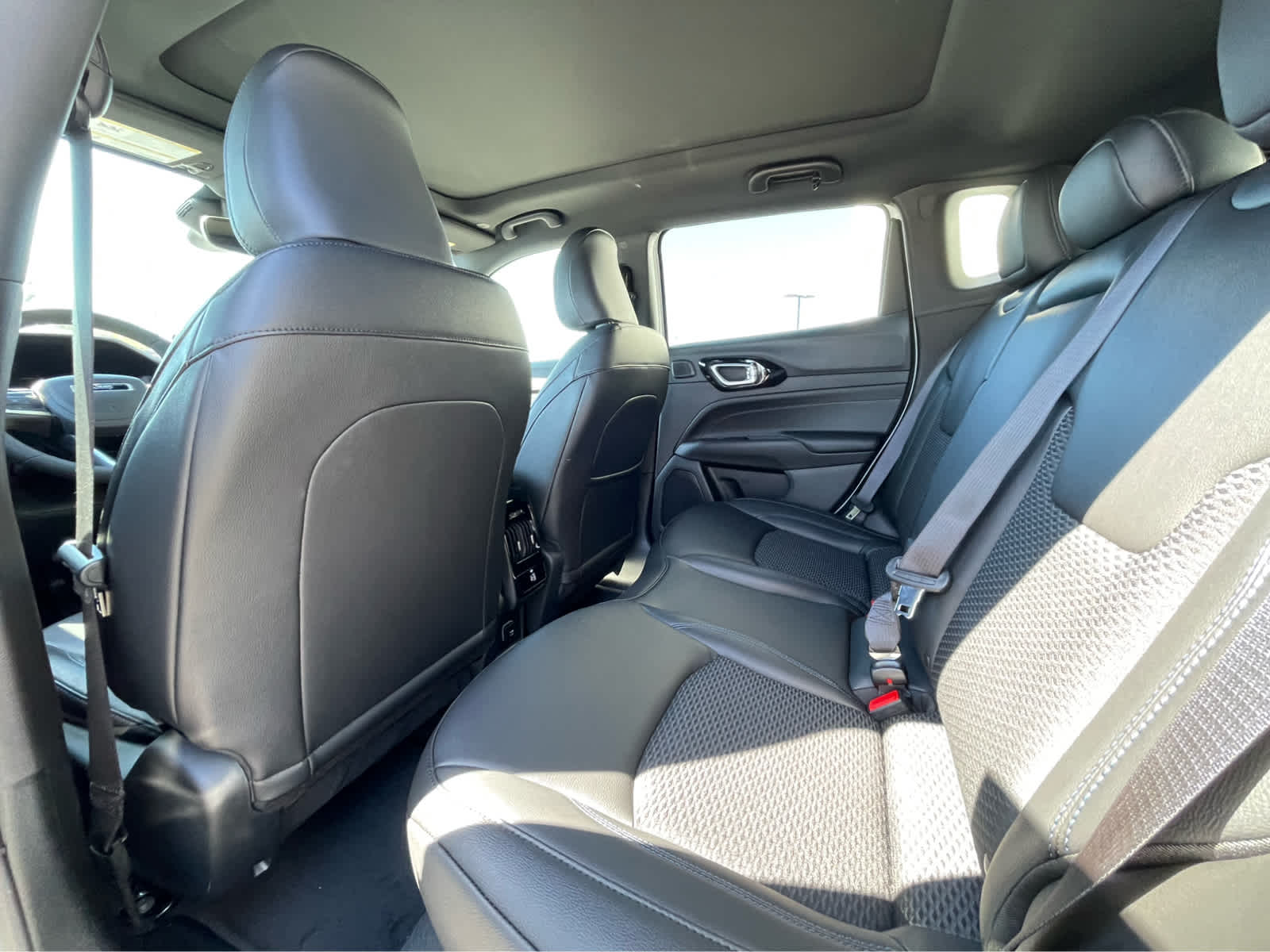 Thumbnail: 2025 Jeep Compass - 22