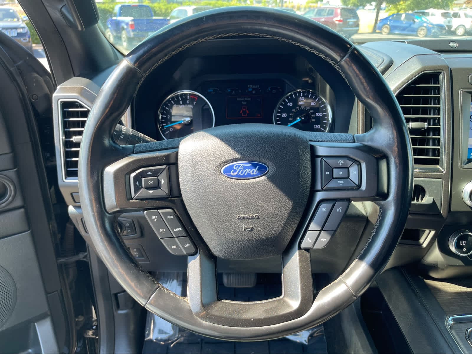 Thumbnail: 2019 Ford Expedition MAX - 22