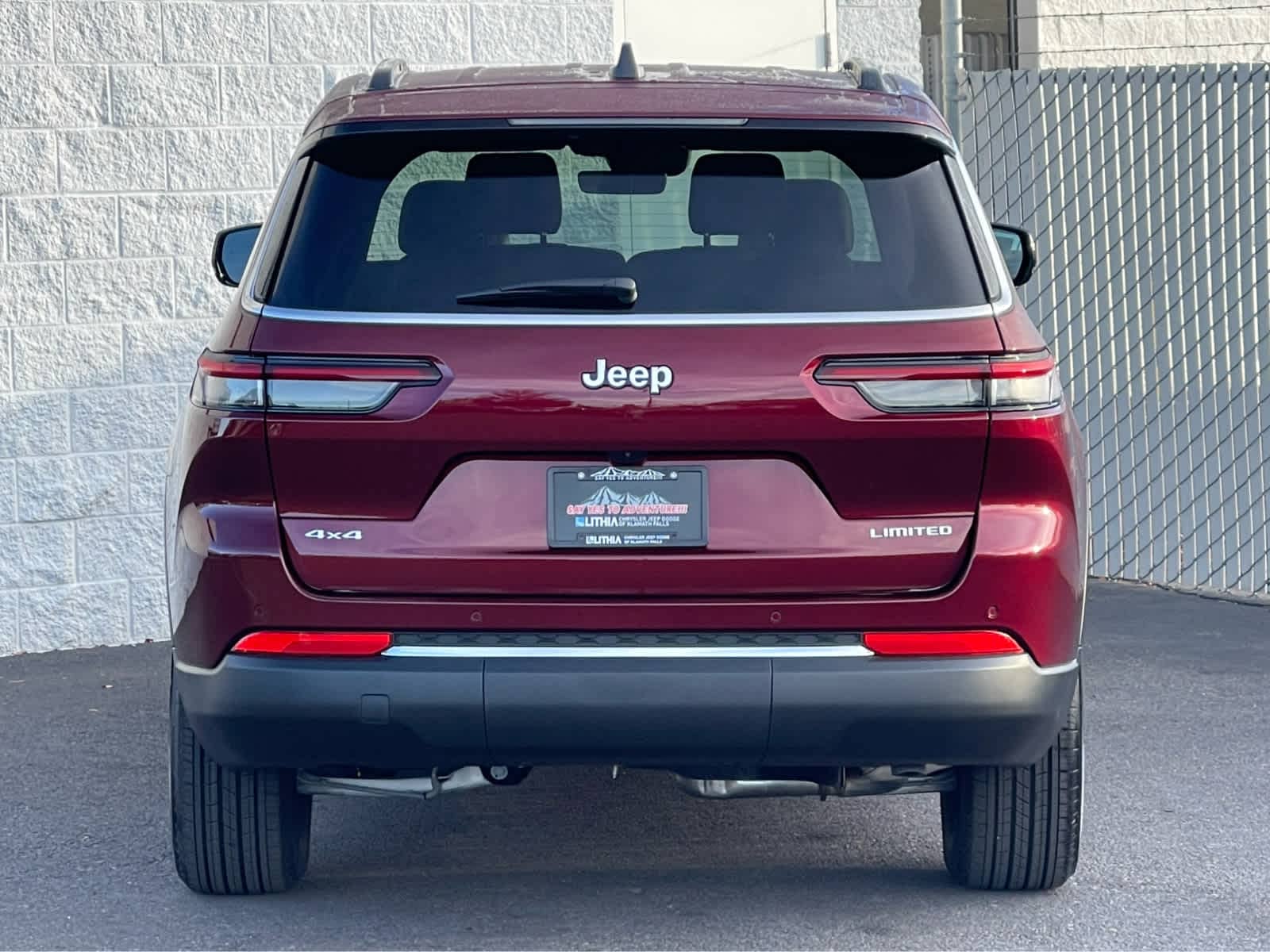 Thumbnail: 2025 Jeep Grand Cherokee - 6
