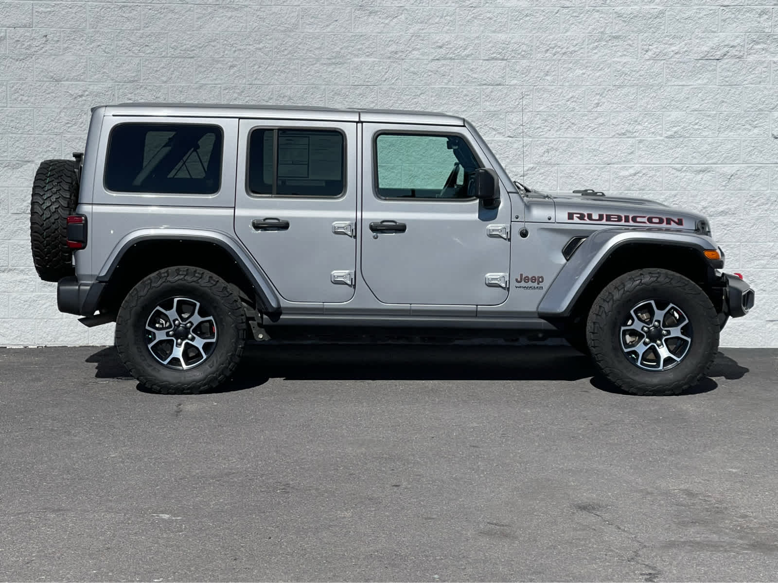 Thumbnail: 2021 Jeep Wrangler - 5