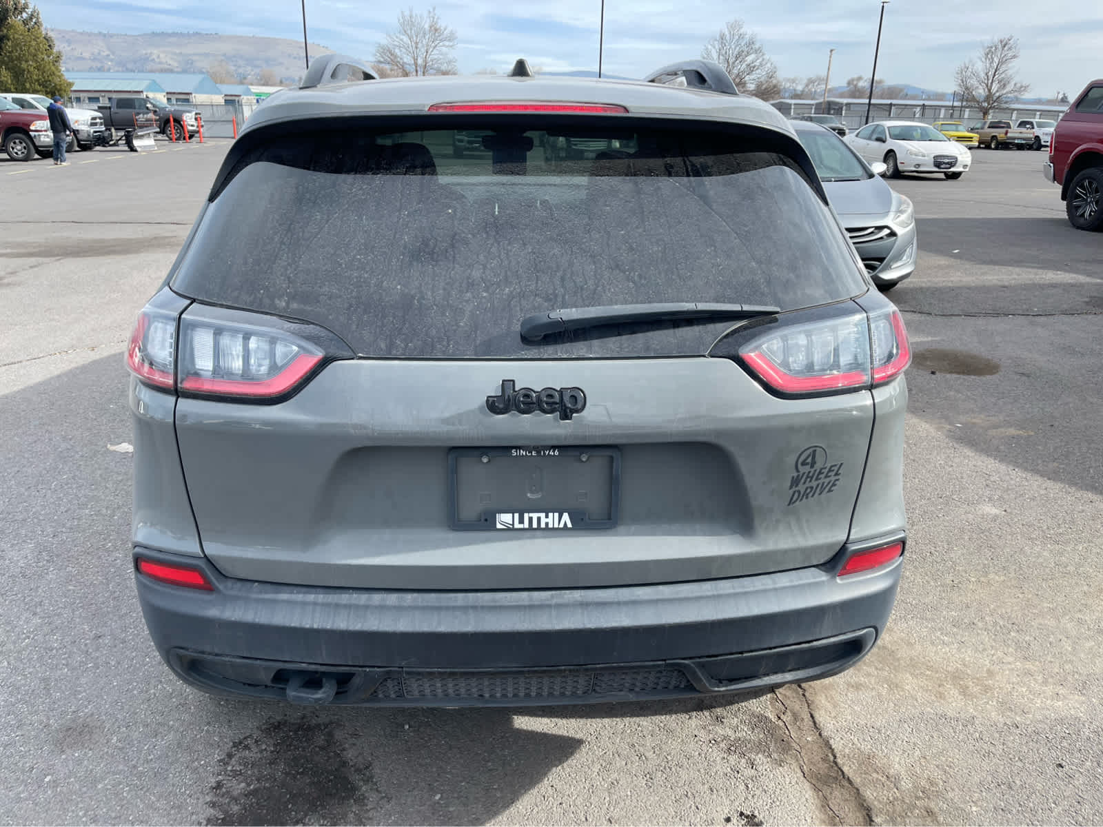 Thumbnail: 2022 Jeep Cherokee - 5