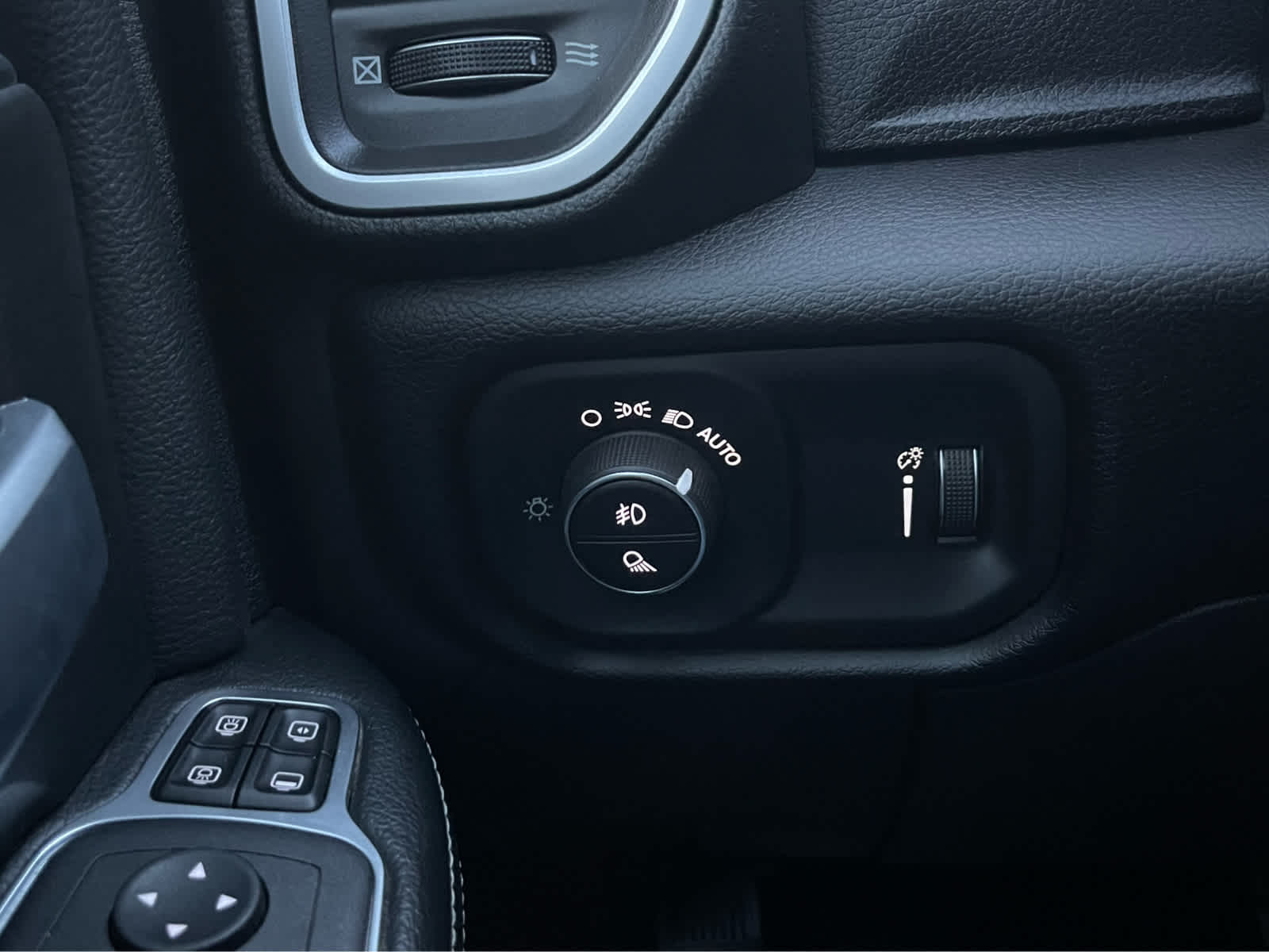 Thumbnail: 2024 RAM 3500 - 20